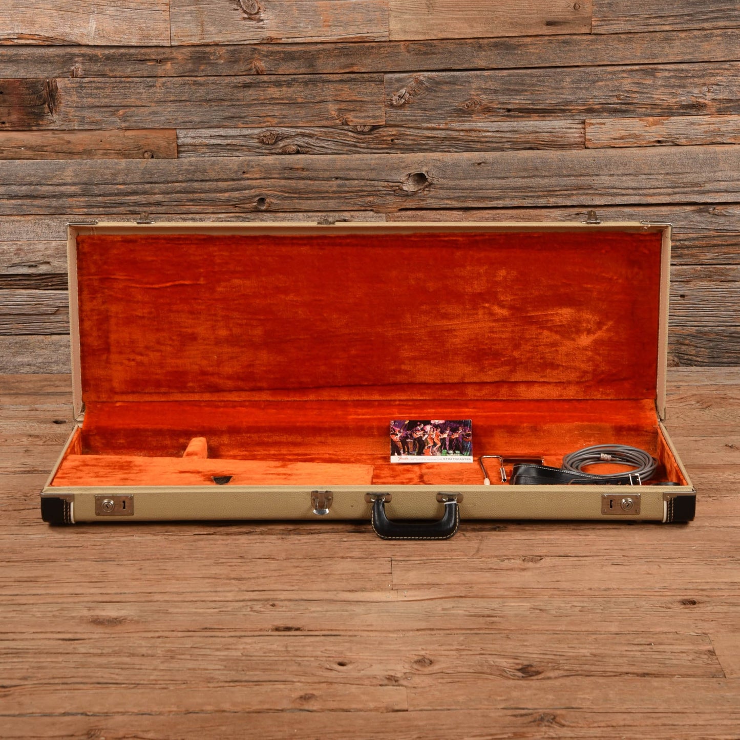 Fender Stratocaster Sunburst 1963 Electric Guitars / Solid Body