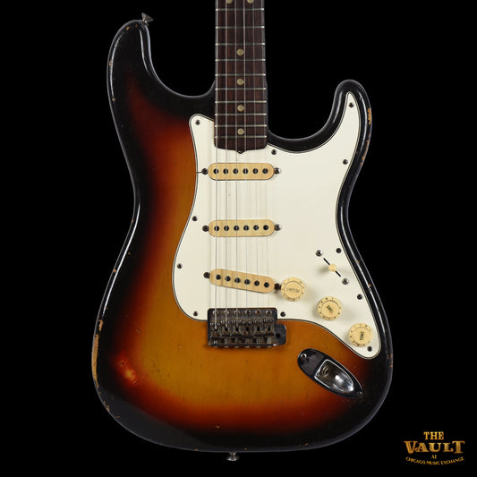 Fender Stratocaster Sunburst 1965 Electric Guitars / Solid Body