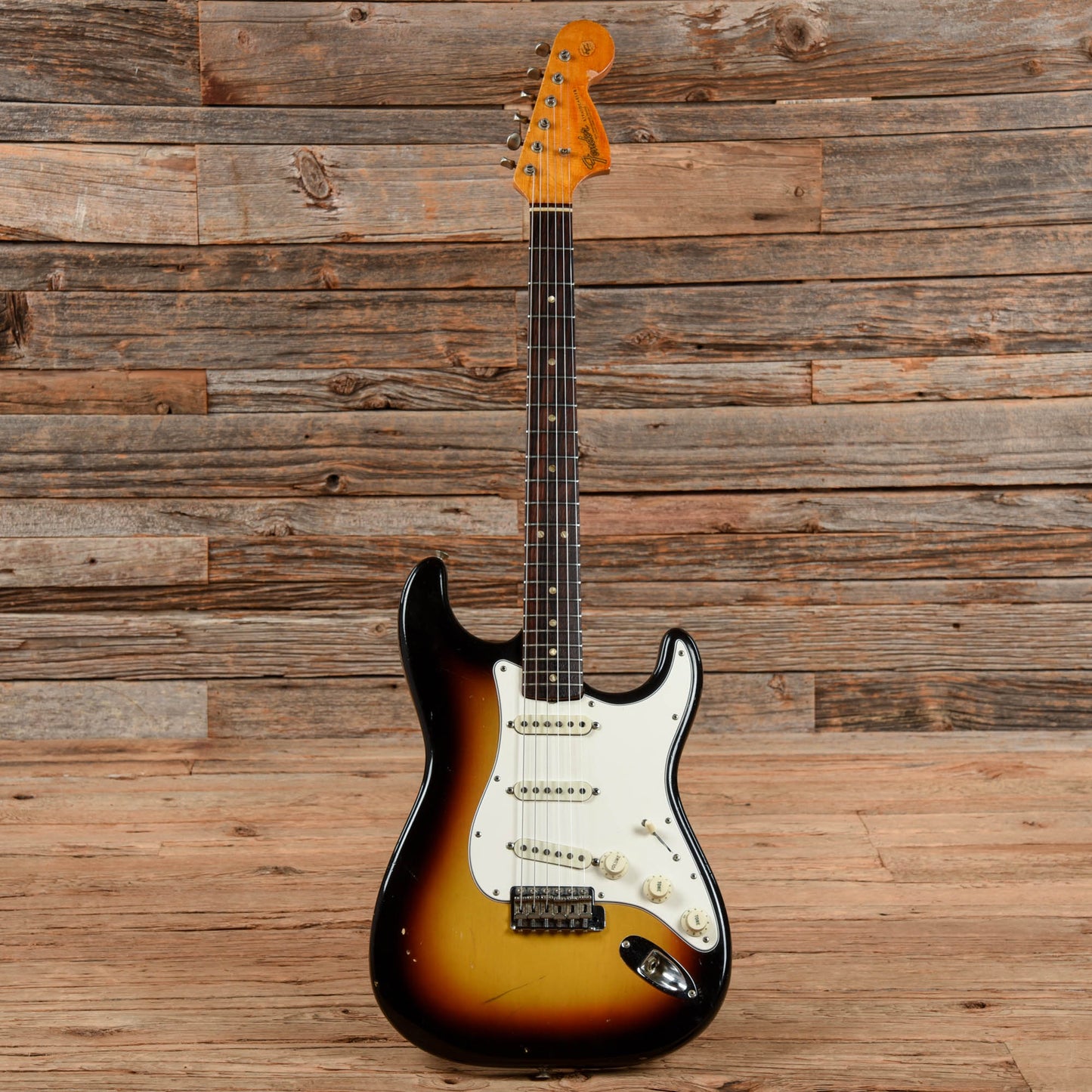 Fender Stratocaster Sunburst 1966 Electric Guitars / Solid Body