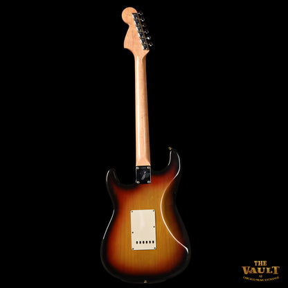 Fender Stratocaster Sunburst 1969 Electric Guitars / Solid Body
