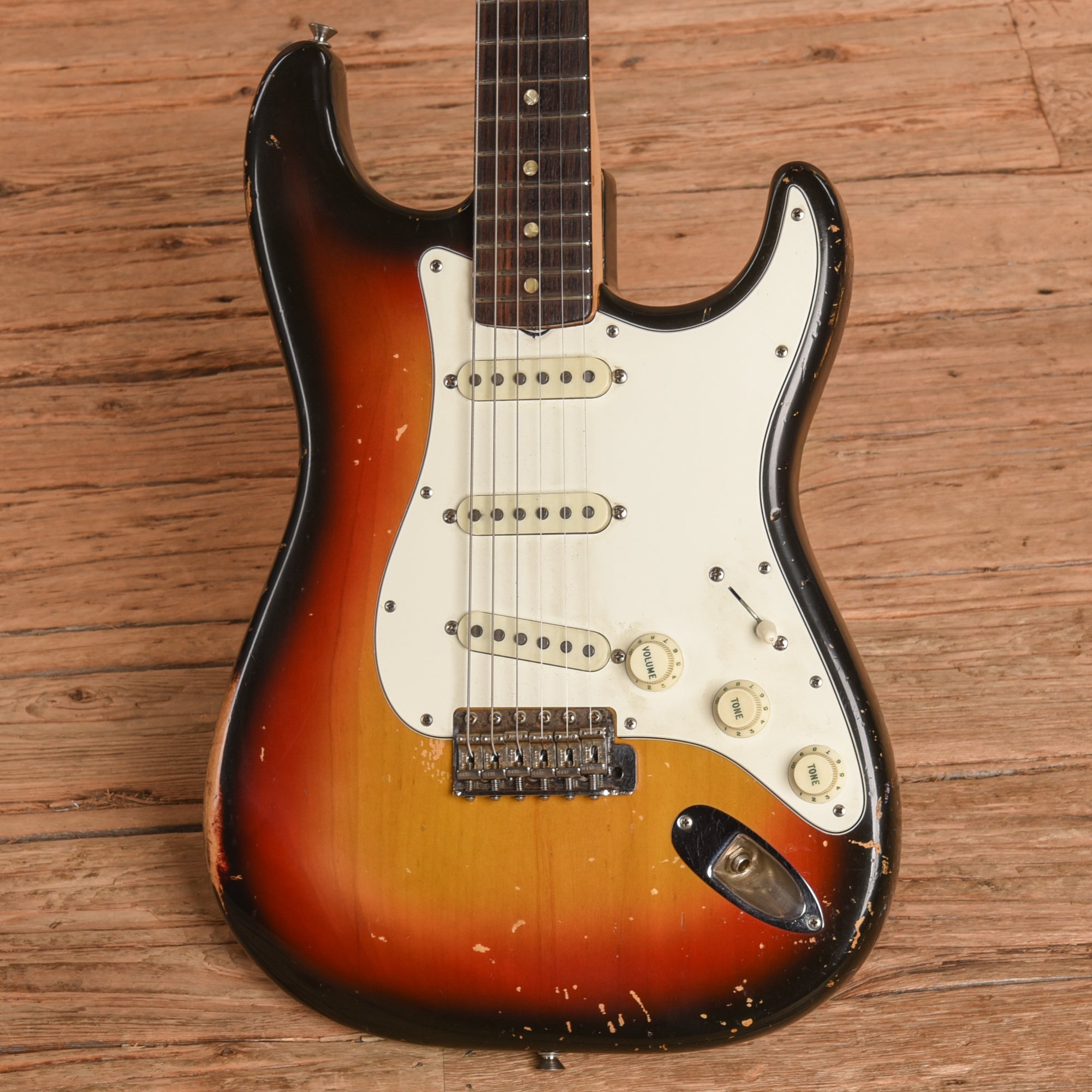 Fender Stratocaster Sunburst 1969 Electric Guitars / Solid Body