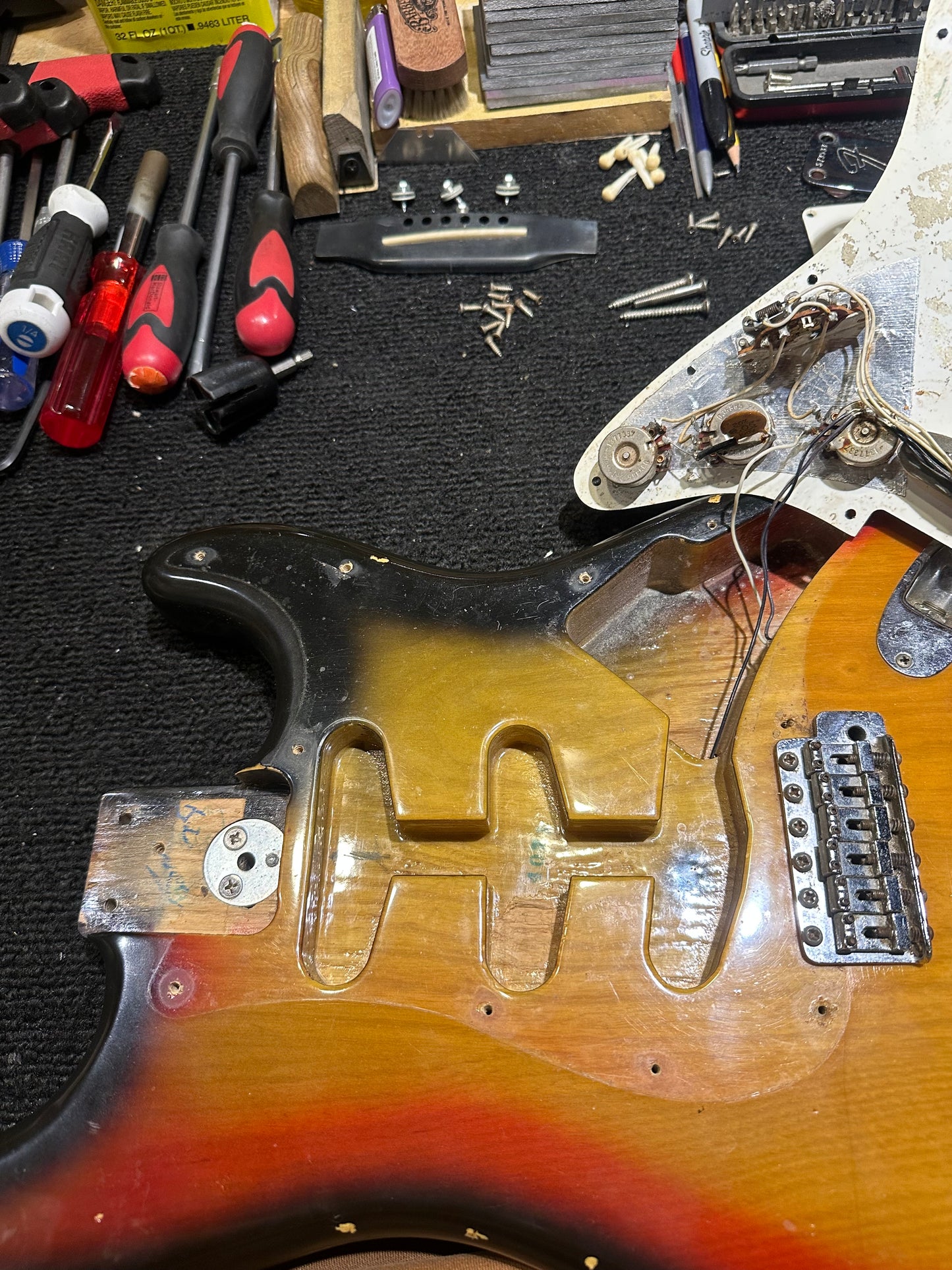 Fender Stratocaster Sunburst 1974 Electric Guitars / Solid Body