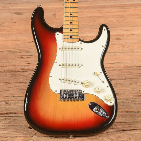Fender Stratocaster Sunburst 1974 Electric Guitars / Solid Body