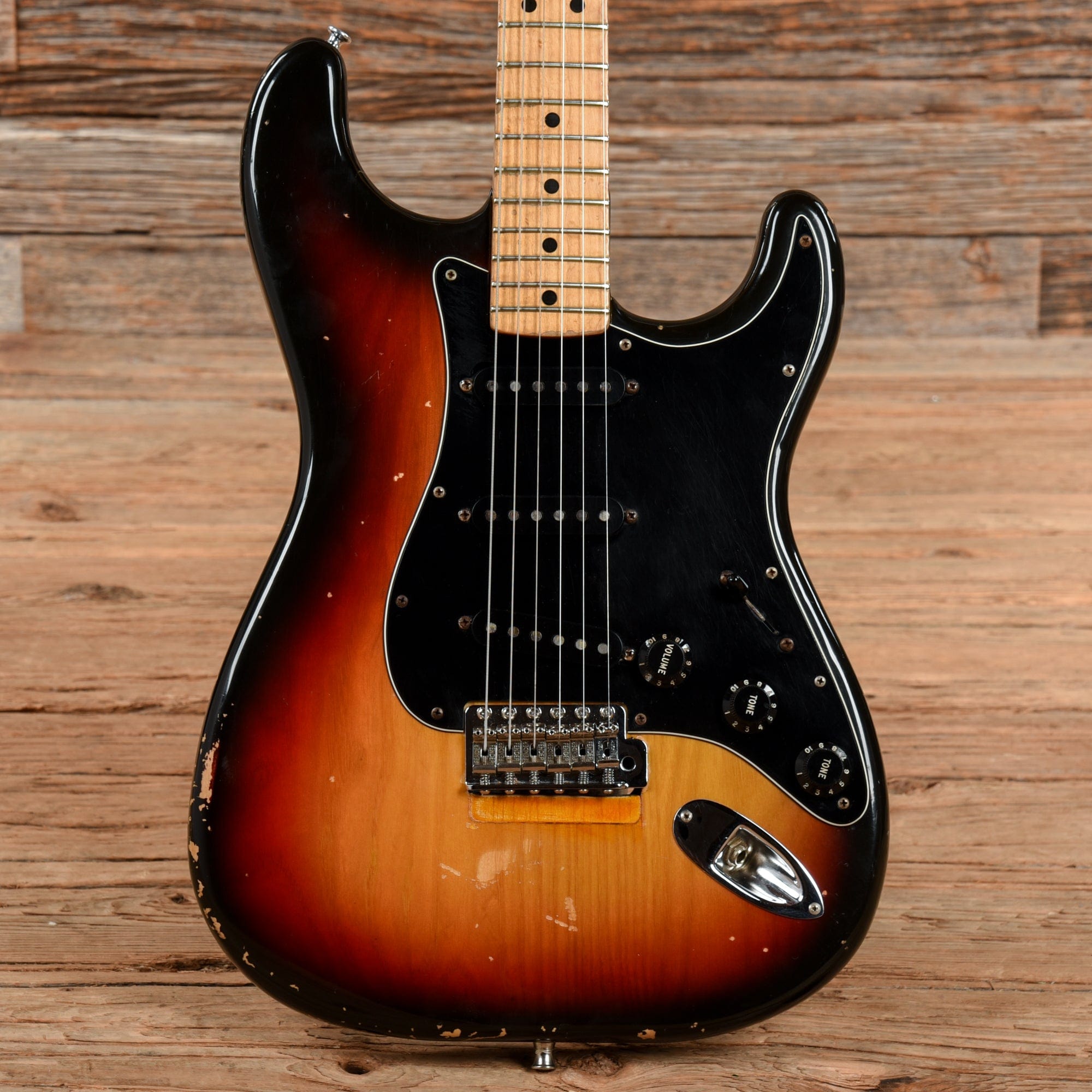 Fender Stratocaster Sunburst 1979 Electric Guitars / Solid Body