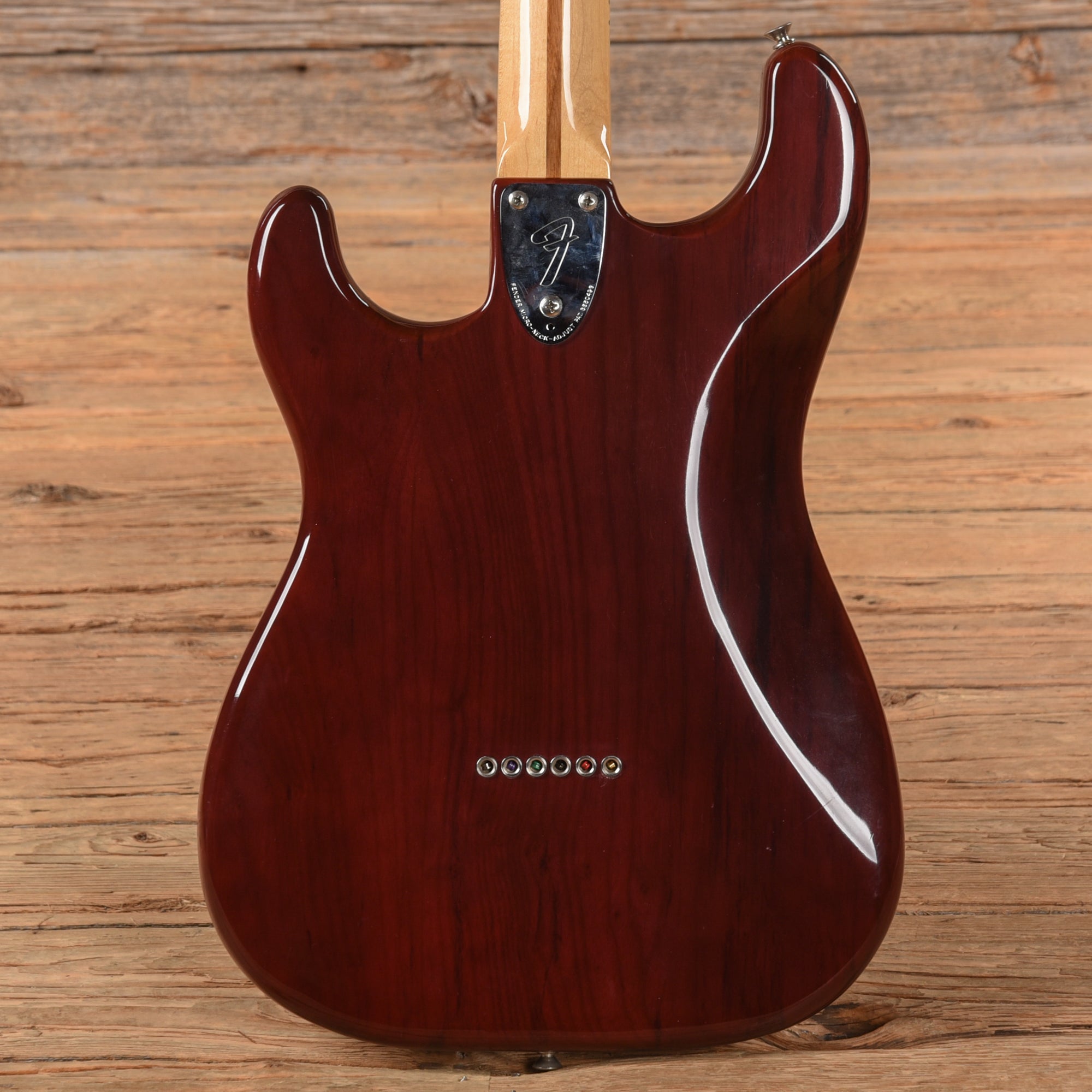 Fender Stratocaster Walnut 1980 Electric Guitars / Solid Body