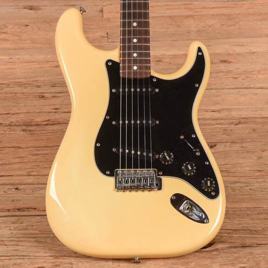 Fender Stratocaster White 1982 Electric Guitars / Solid Body