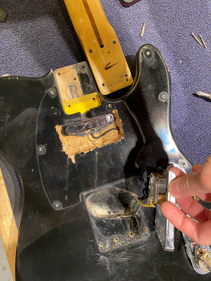 Fender Telecaster Black 1975 Electric Guitars / Solid Body
