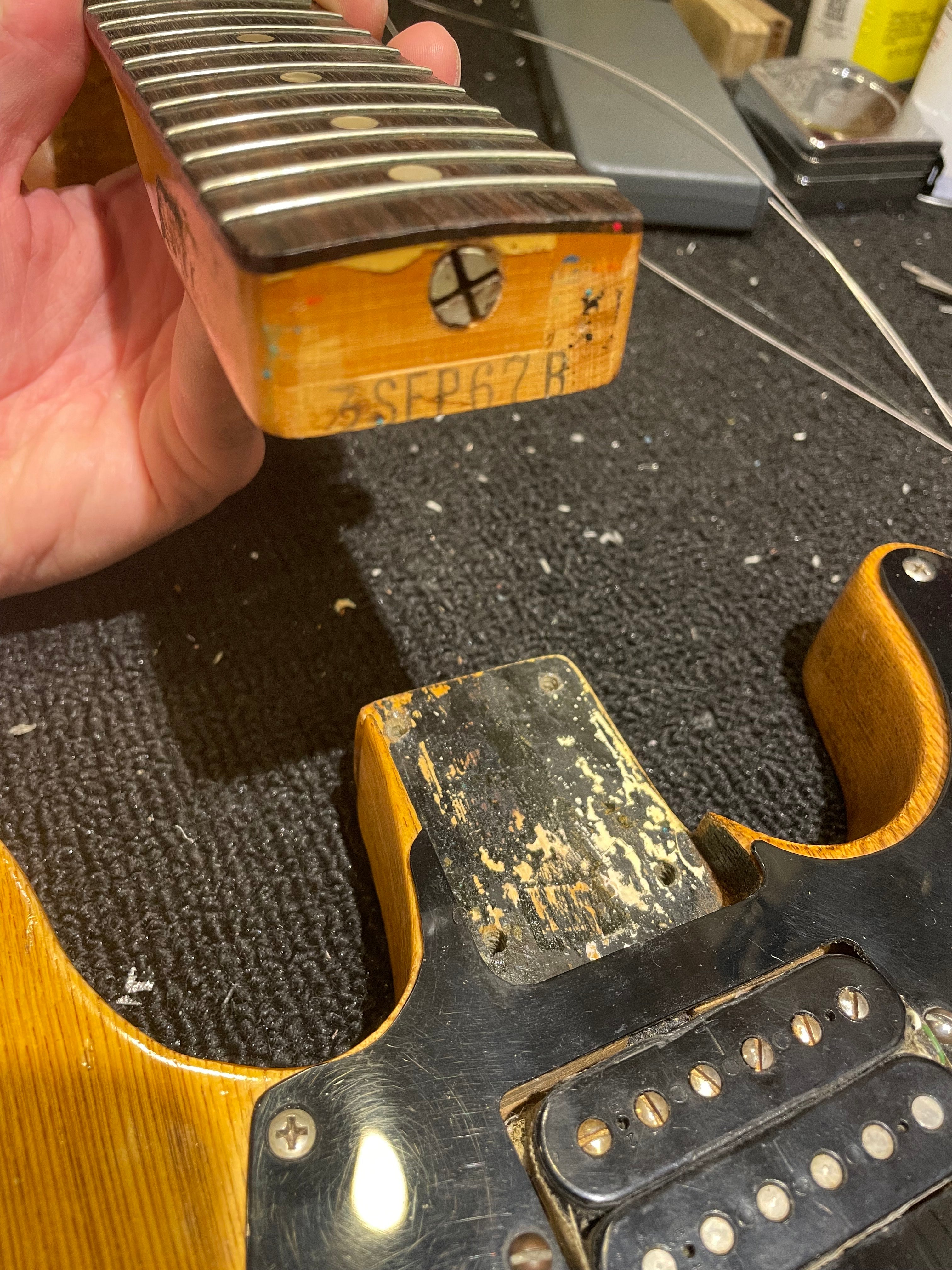 Fender Telecaster Natural Refin 1967 Electric Guitars / Solid Body