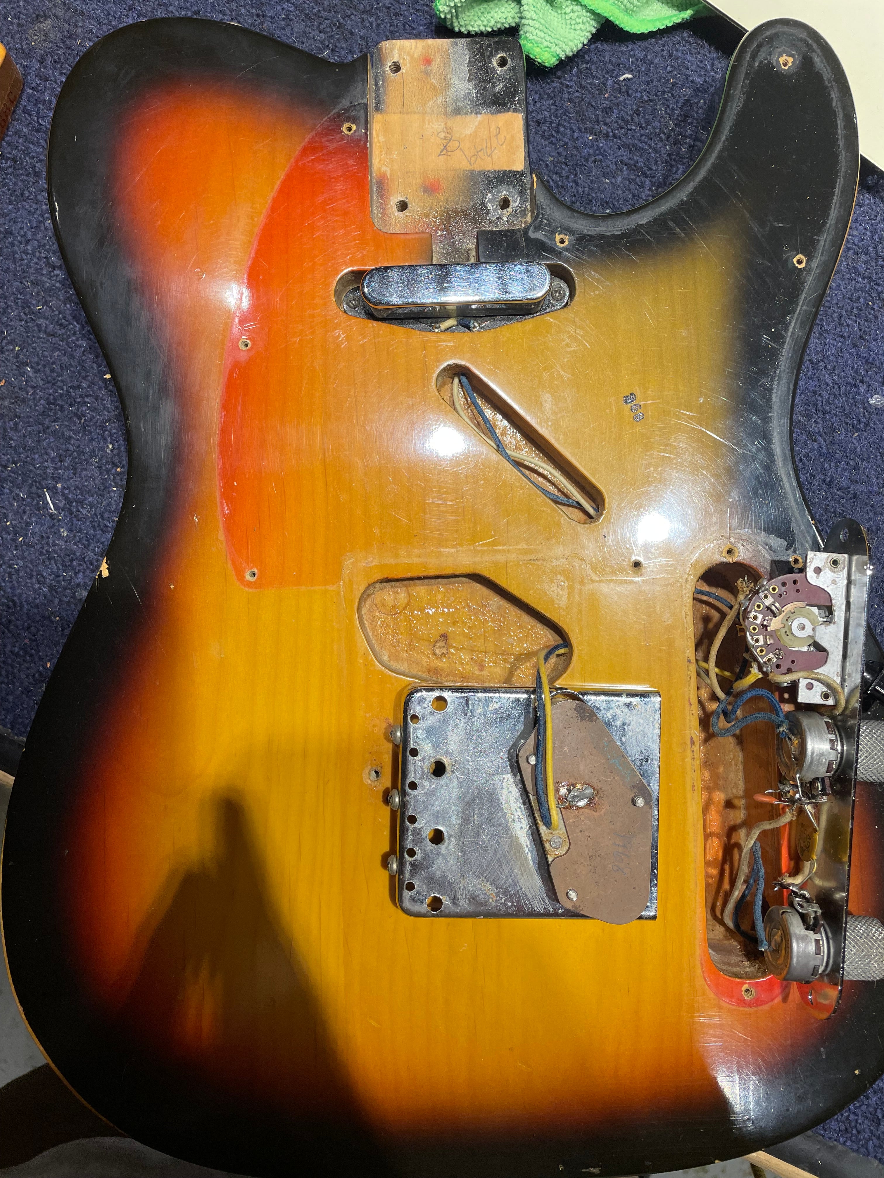 Fender Telecaster Sunburst 1968 Electric Guitars / Solid Body