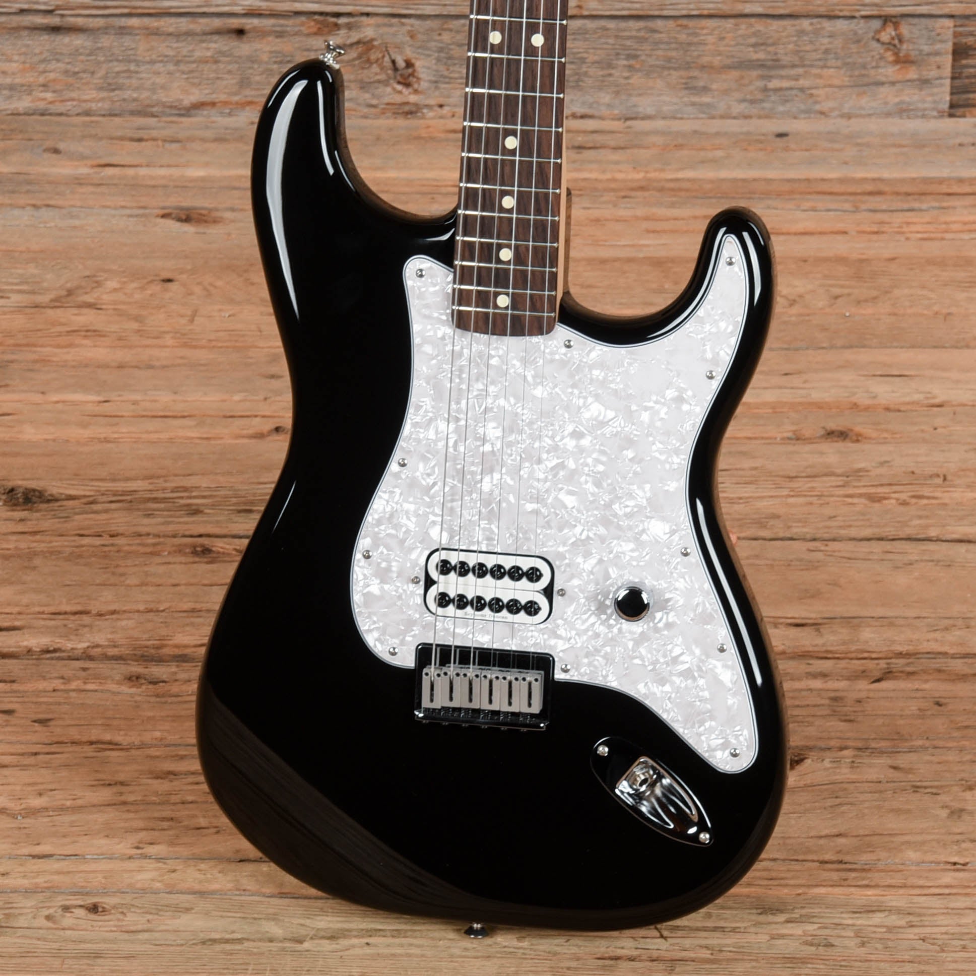 Fender Tom Delonge Stratocaster Black 2023 Electric Guitars / Solid Body