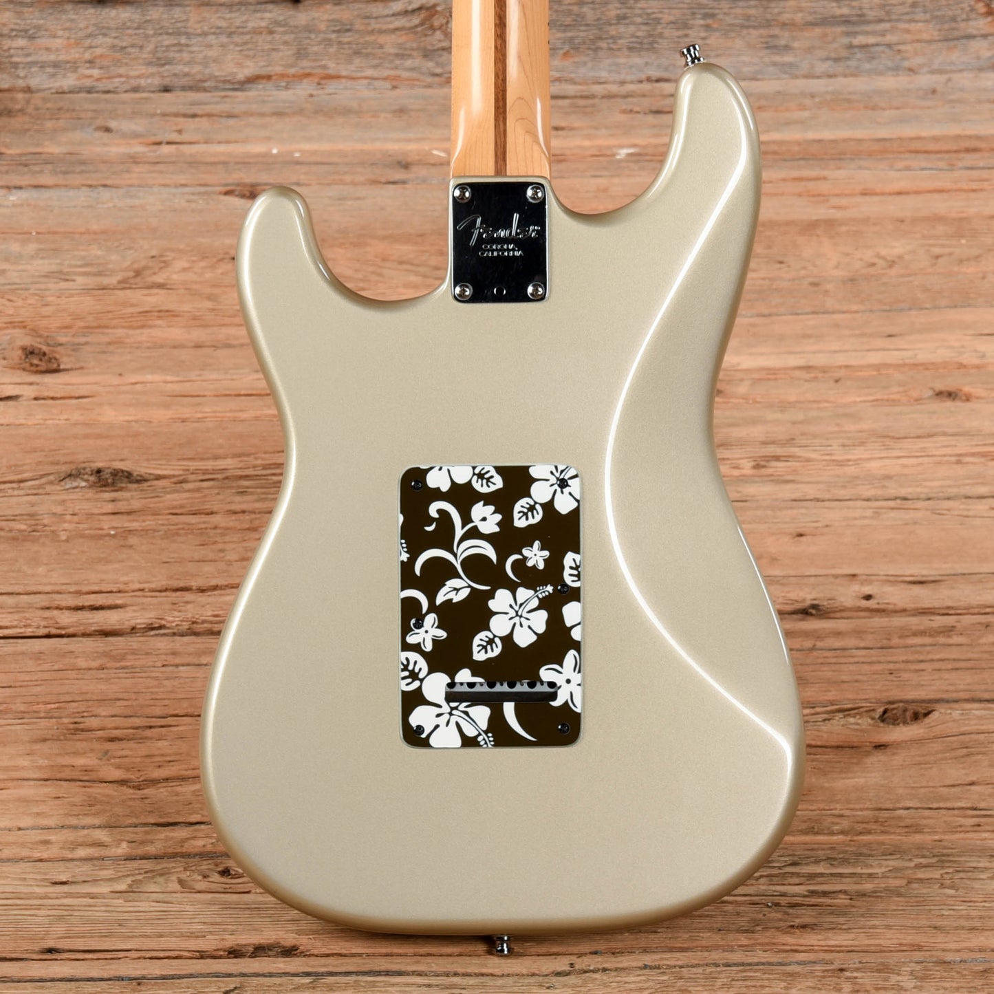 Fender U.S. Lone Star Stratocaster Shoreline Gold 1999 Electric Guitars / Solid Body