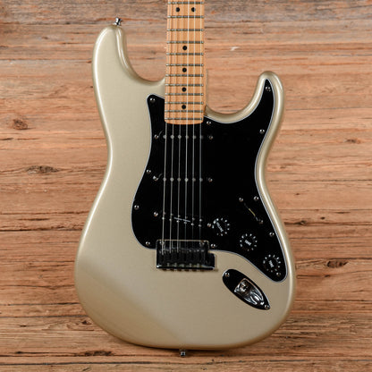 Fender U.S. Lone Star Stratocaster Shoreline Gold 1999 Electric Guitars / Solid Body