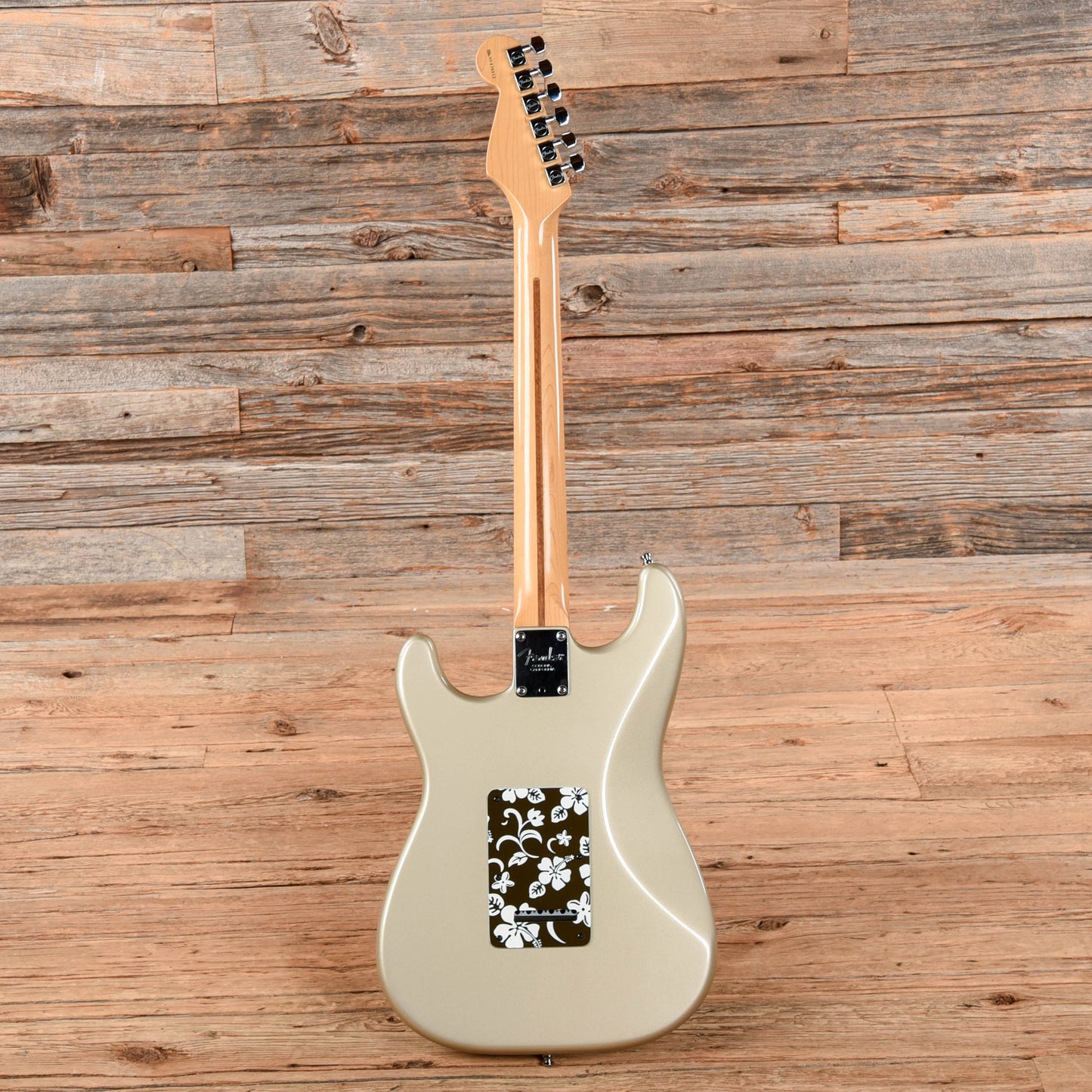Fender U.S. Lone Star Stratocaster Shoreline Gold 1999 Electric Guitars / Solid Body