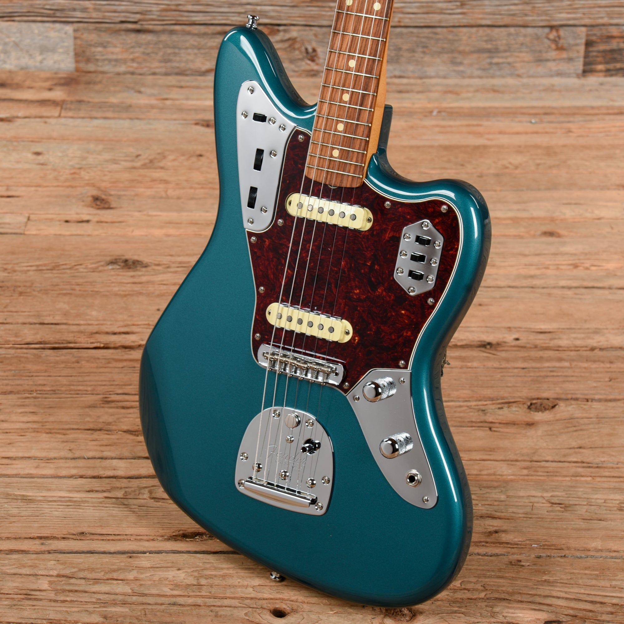 Fender Vintera 60s Jaguar Ocean Turquoise 2023 – Chicago Music