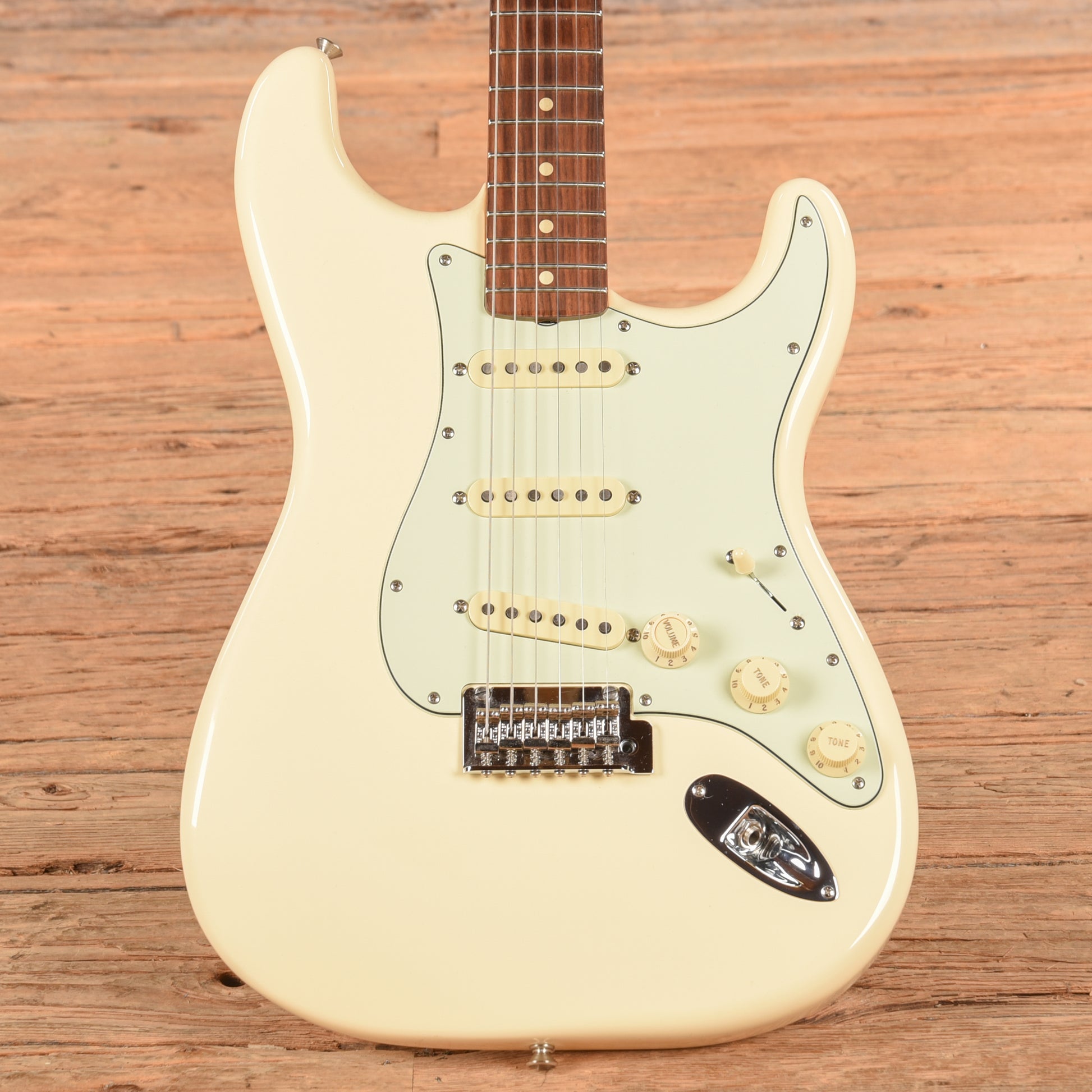 Fender Vintera 60s Modified Stratocaster Olympic White 2021 Electric Guitars / Solid Body