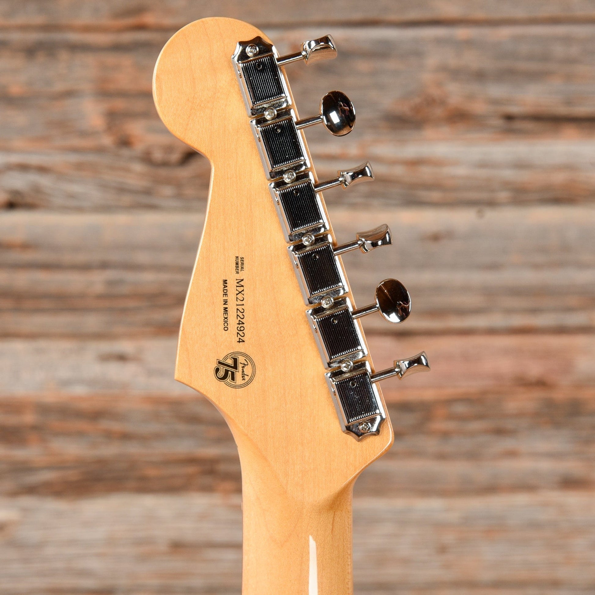 Fender Vintera '60s Stratocaster Sunburst 2020 Electric Guitars / Solid Body