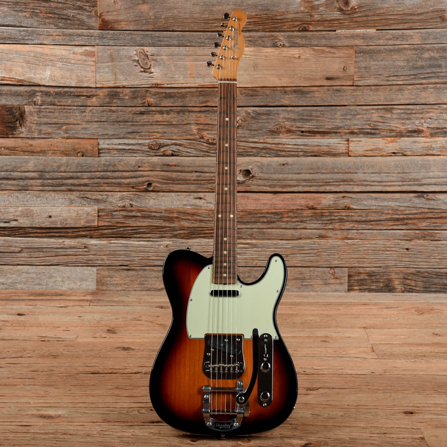 Fender Vintera '60s Telecaster 3-Tone Sunburst w/Bigsby Electric Guitars / Solid Body