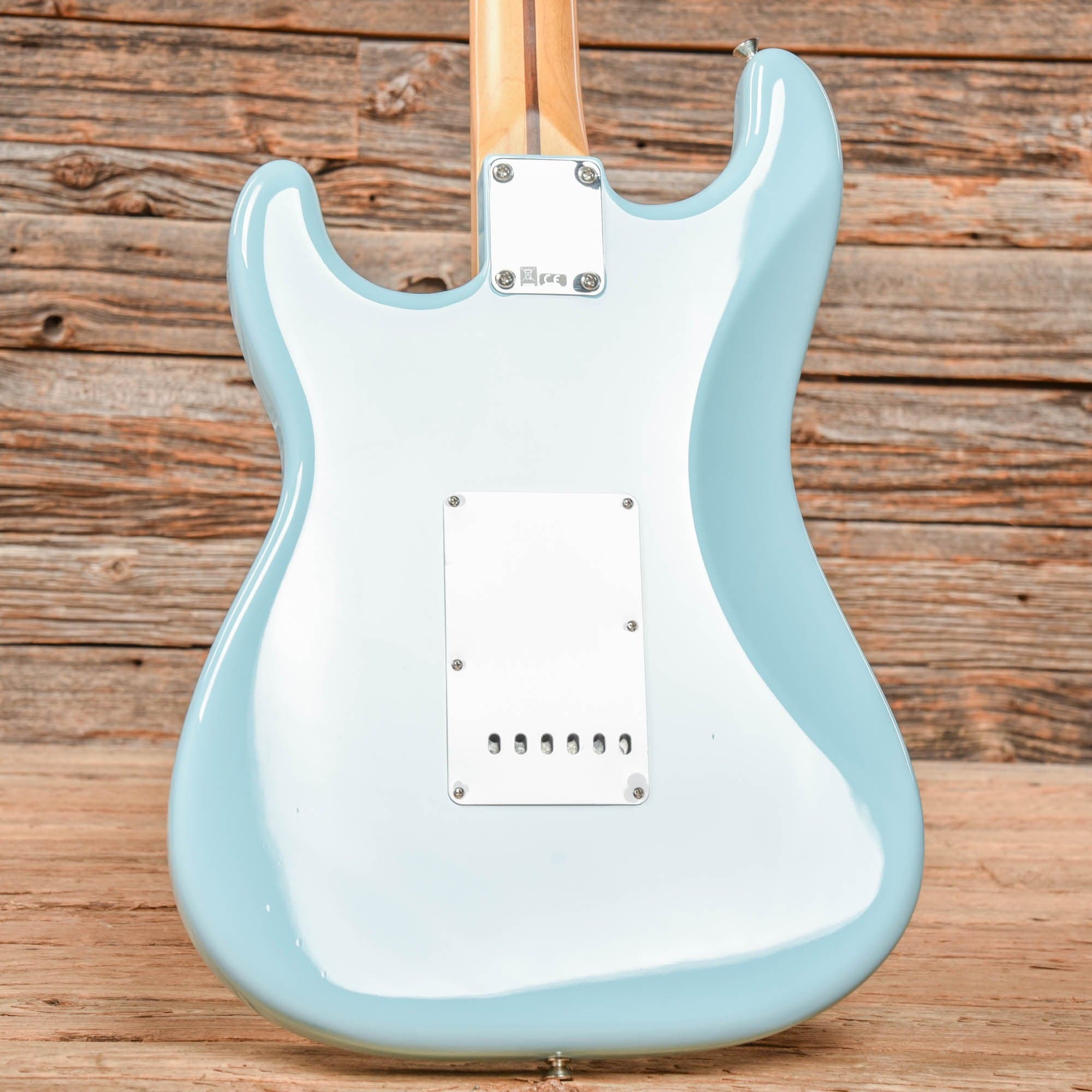 Fender Vintera '70s Stratocaster Sonic Blue 2020 Electric Guitars / Solid Body