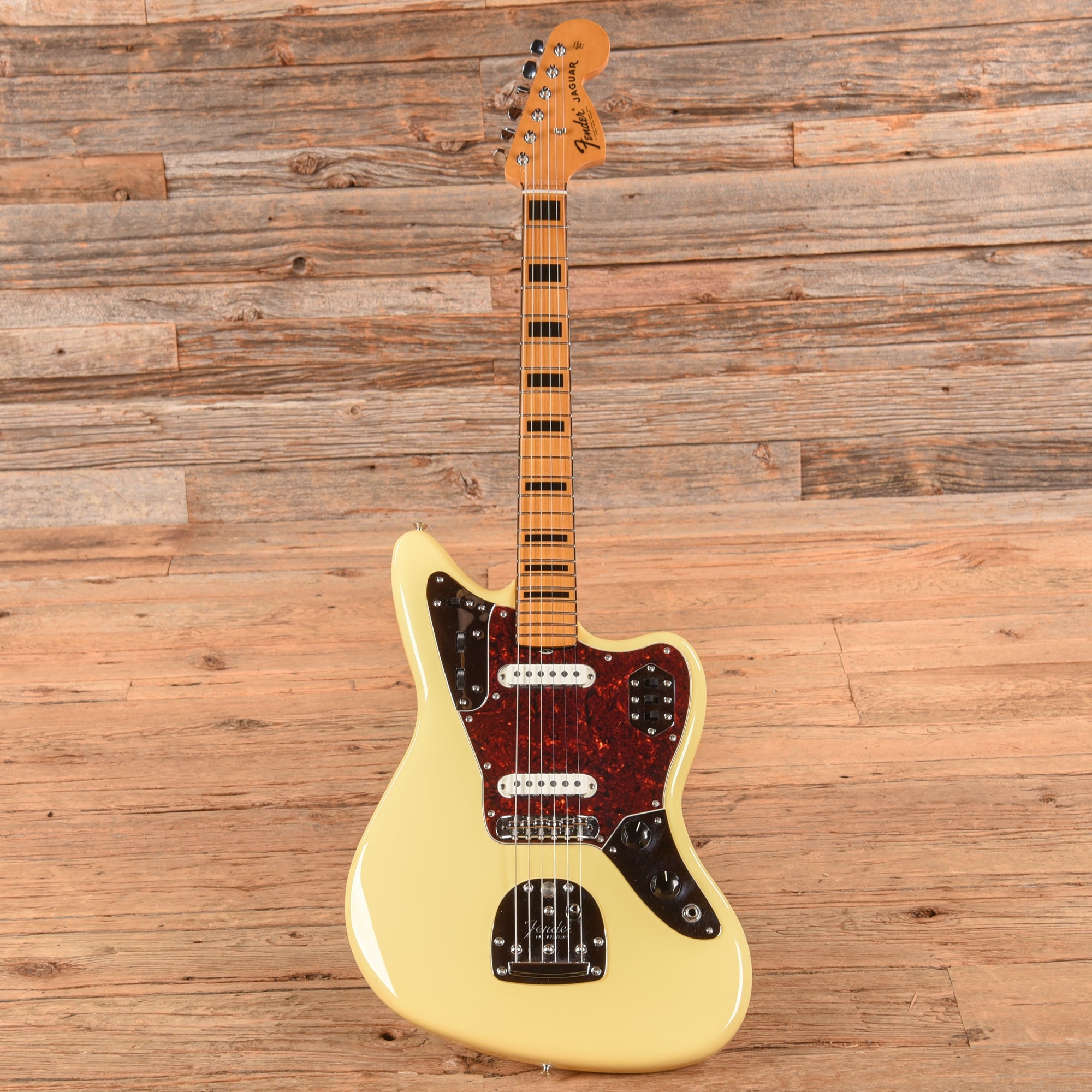 Fender Vintera II '70s Jaguar Vintage White 2023 Electric Guitars / Solid Body
