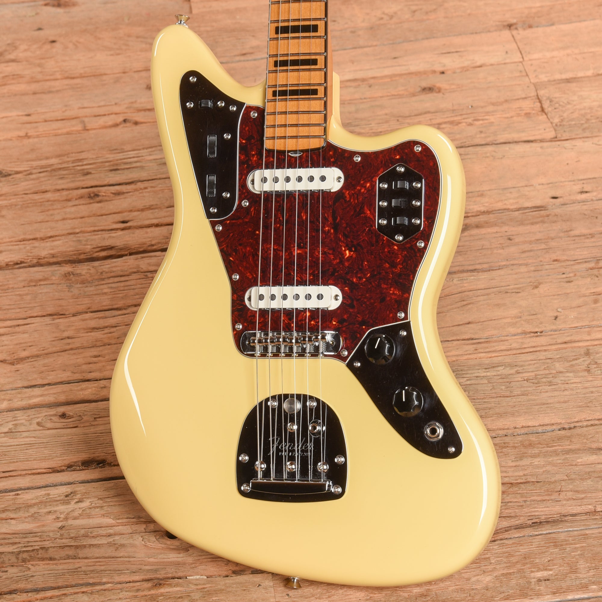 Fender Vintera II '70s Jaguar Vintage White 2023 Electric Guitars / Solid Body