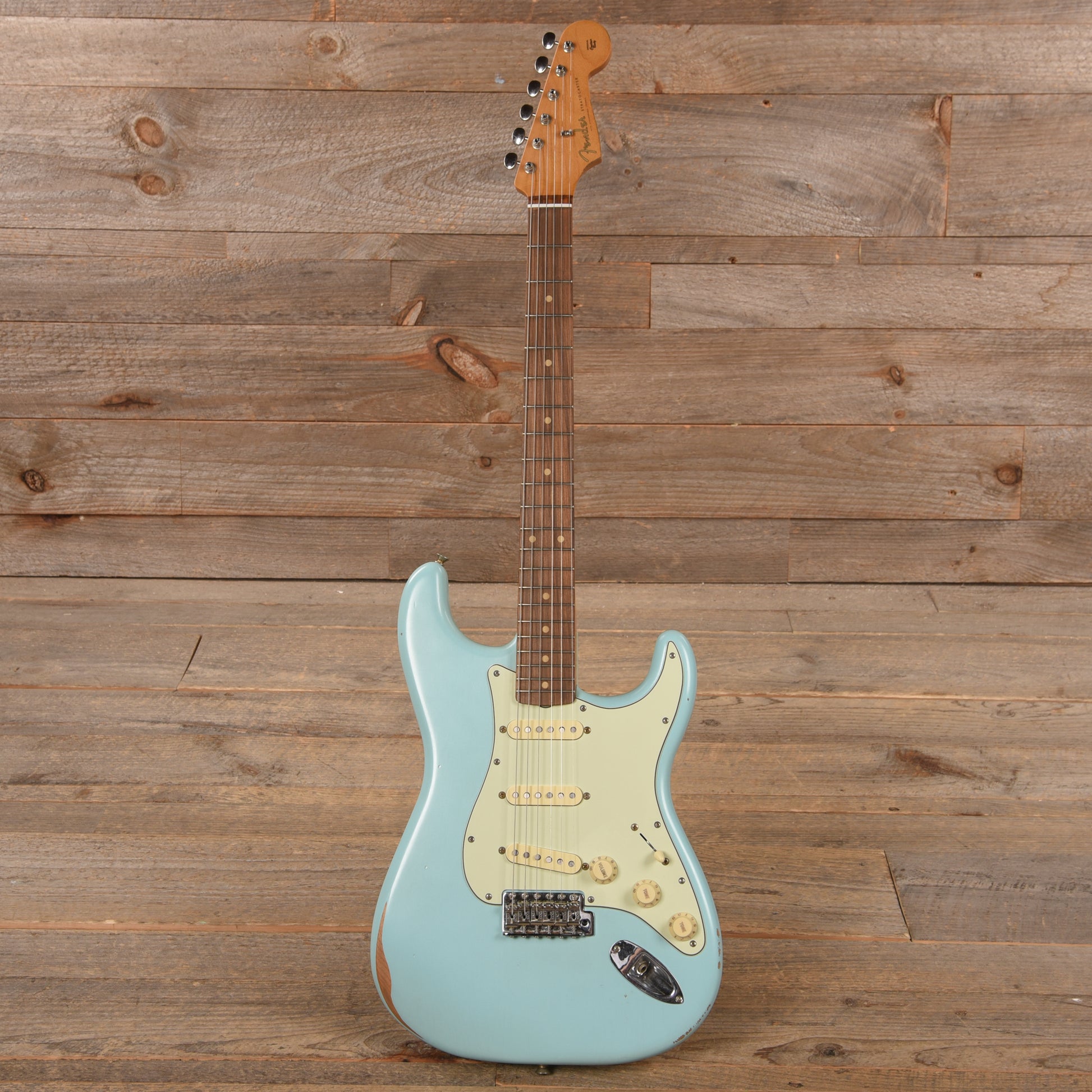 Fender Vintera Road Worn '60s Stratocaster Daphne Blue w/Pure Vintage '59 Pickups Electric Guitars / Solid Body