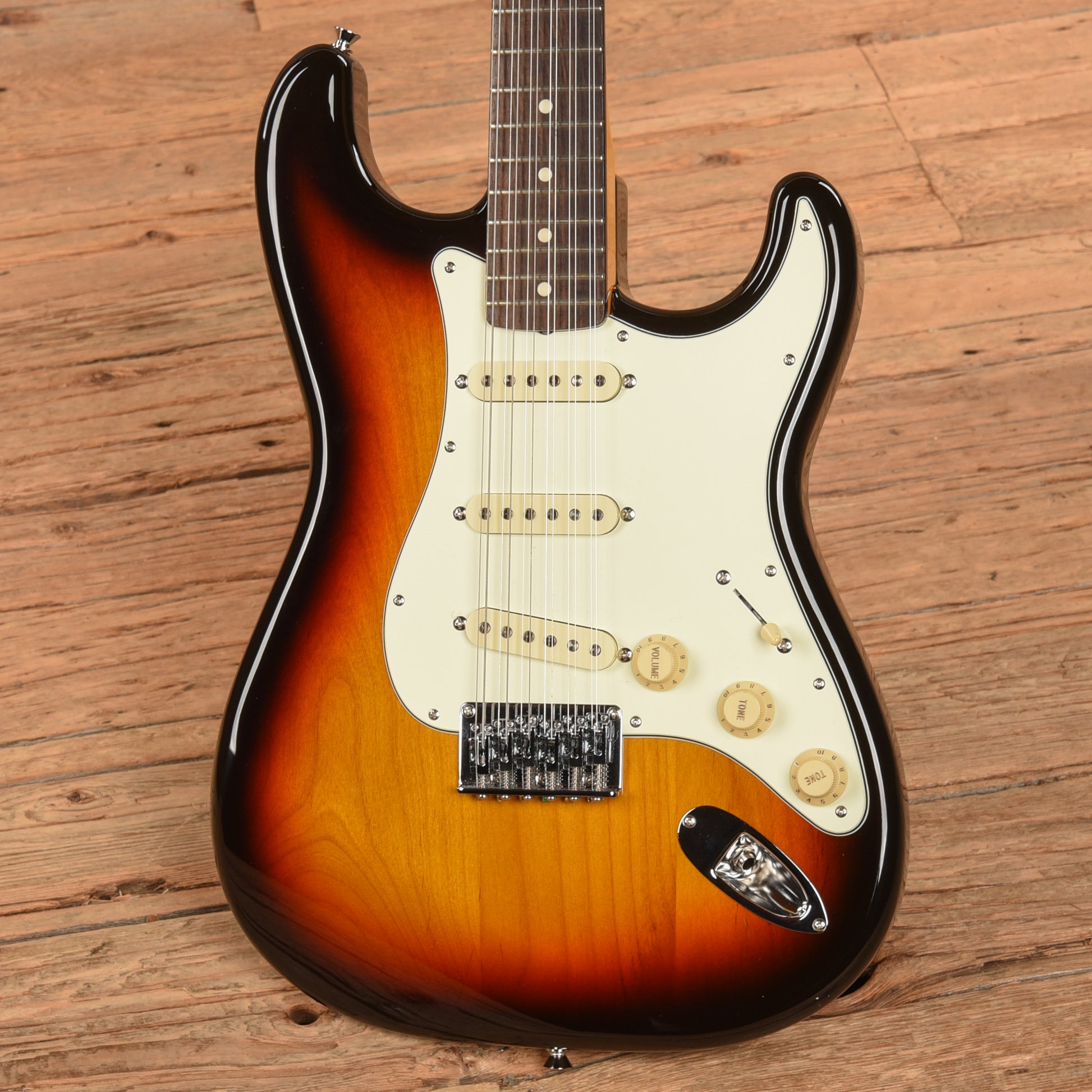 Fender XII Stratocaster Sunburst  - Dave Amato of REO Speedwagon Electric Guitars / Solid Body