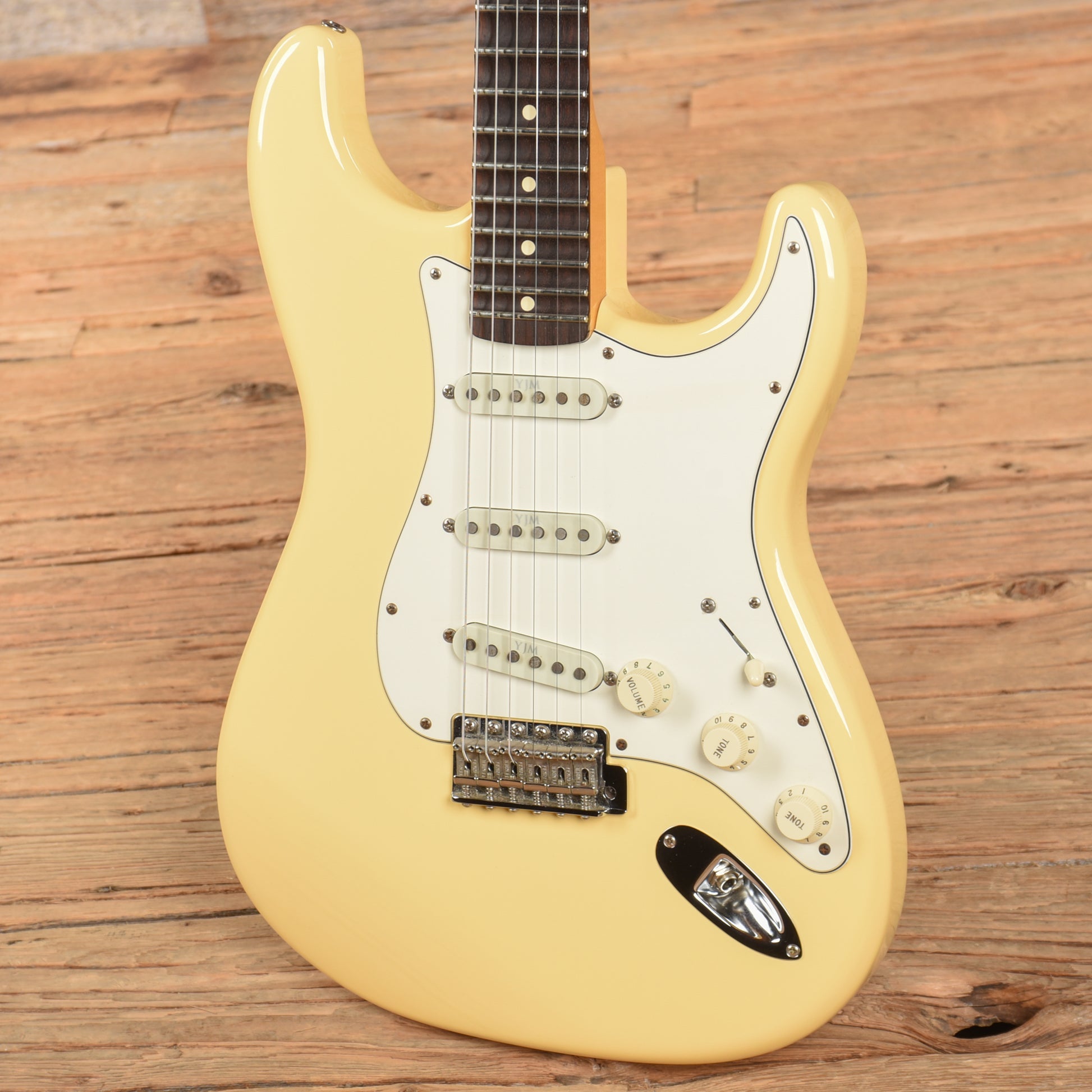 Fender Yngwie Malmsteen Signature Stratocaster Vintage White 2011 Electric Guitars / Solid Body