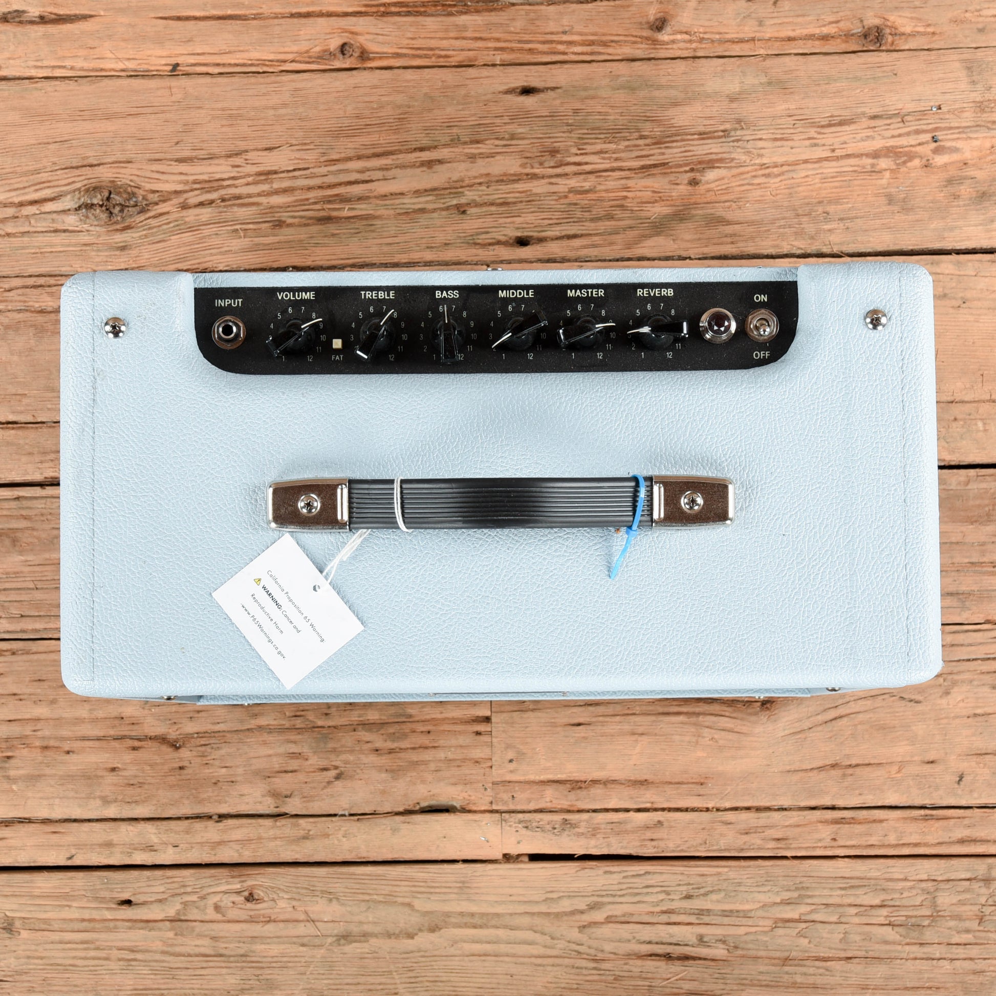 Fender FSR Blues Junior IV 15-Watt 1x12" Guitar Combo Sonic Blue