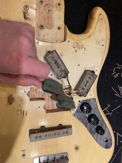 Fender Jazz Bass Olympic White 1964