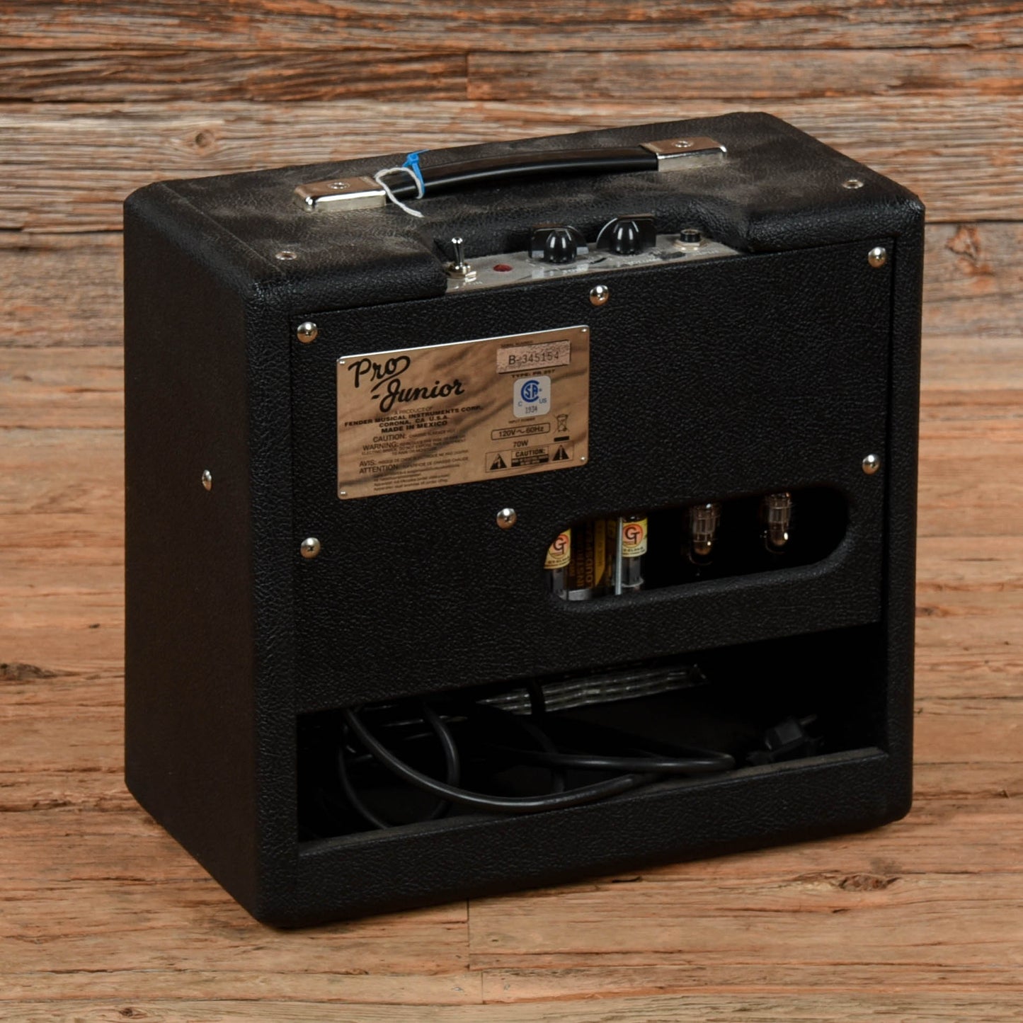 Fender Pro Junior 15-Watt 1x10" GuitarCombo