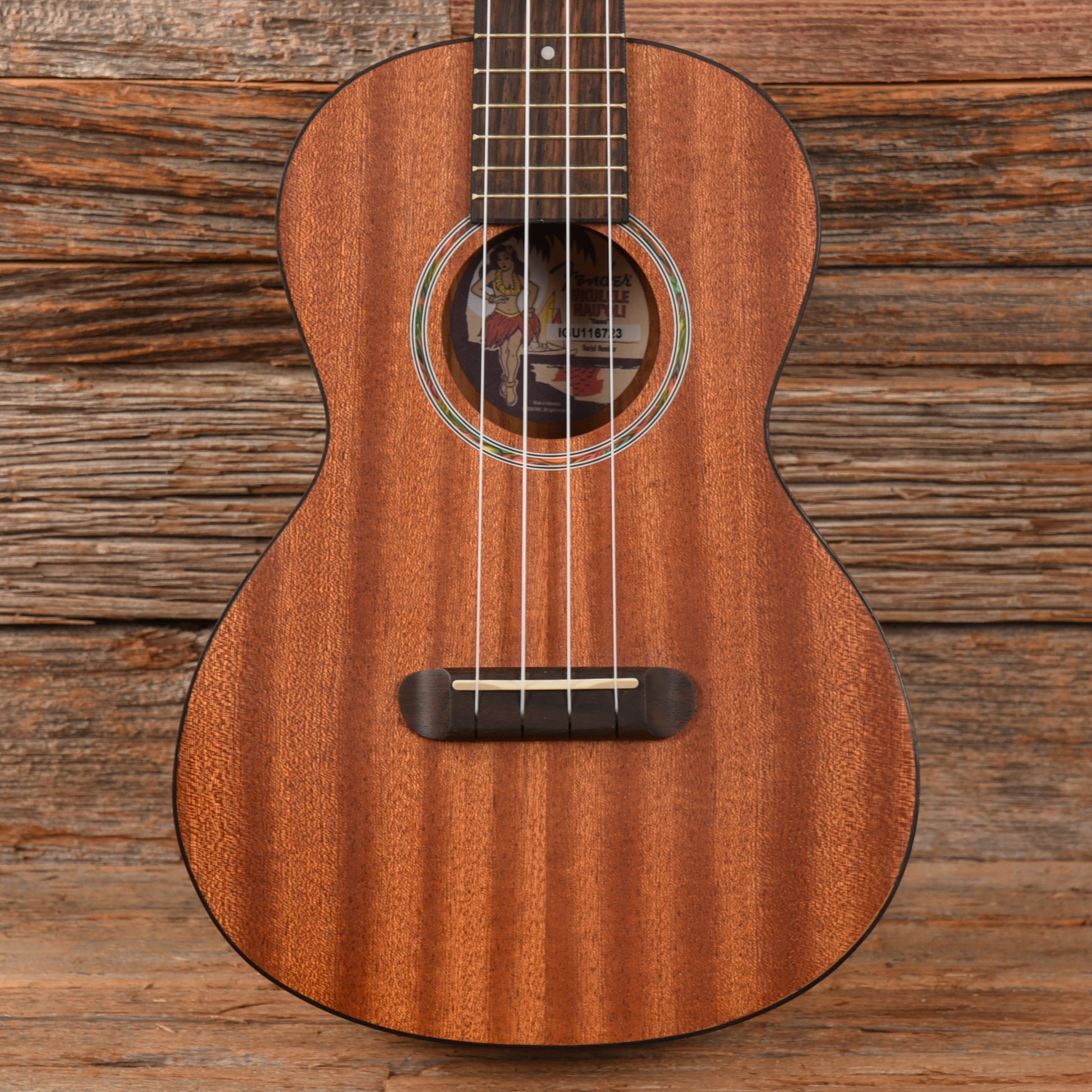 Fender Hau'Oli Natural Folk Instruments / Ukuleles