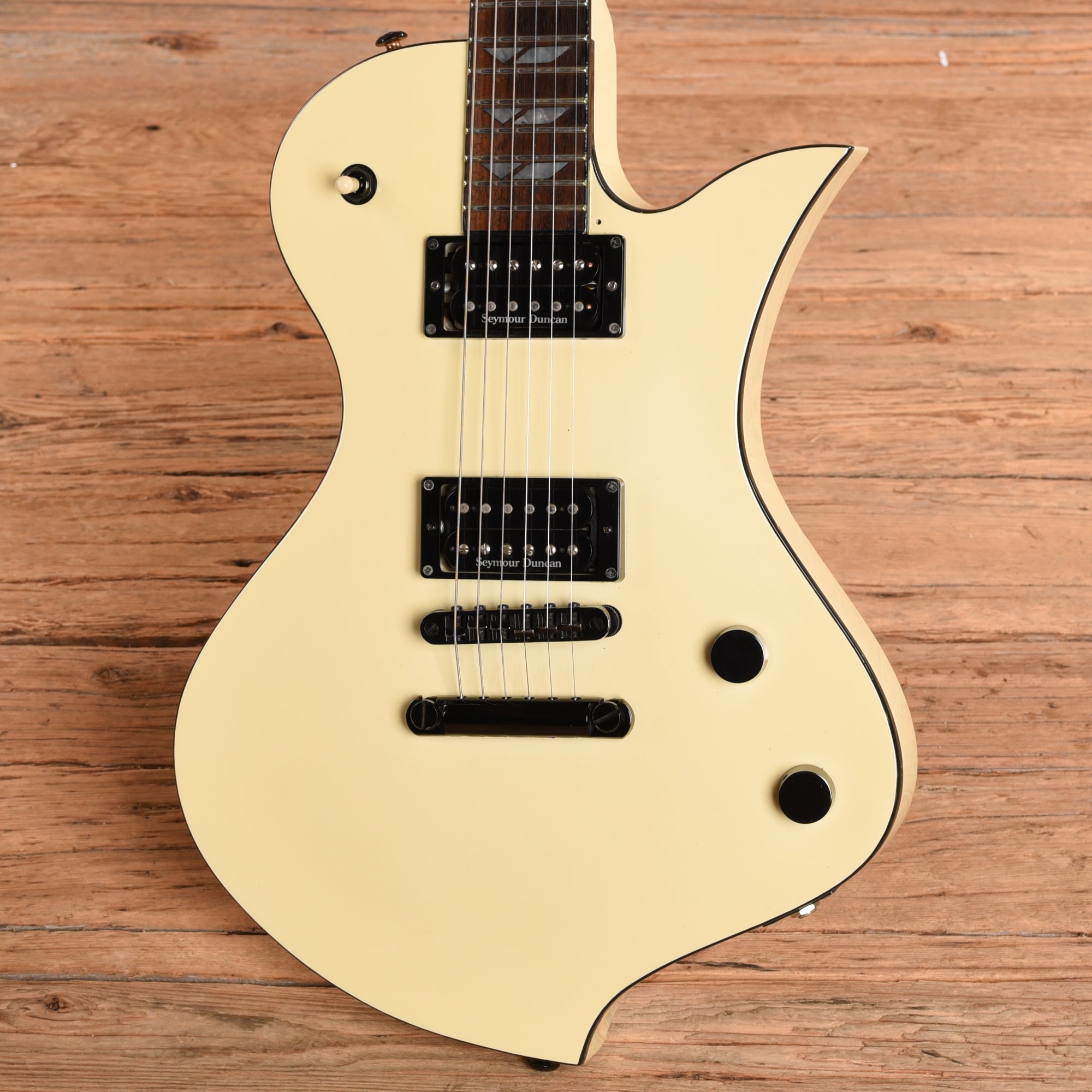 Fernandes Ravelle Deluxe White Electric Guitars