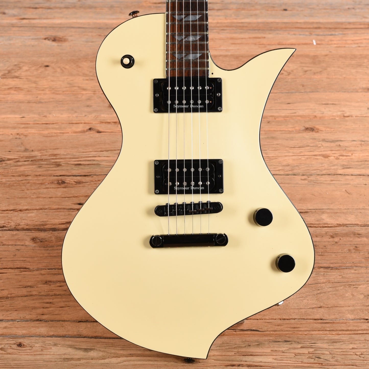 Fernandes Ravelle Deluxe White Electric Guitars