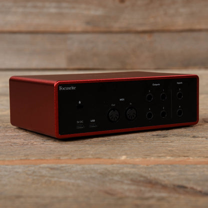 Focusrite Scarlett 4i4 4th Gen USB 4x4 Audio Interface Pro Audio / Interfaces
