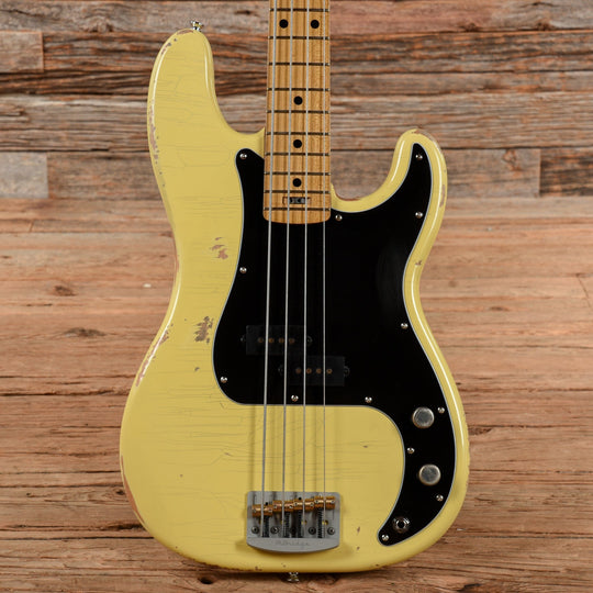 Form Factor PB4 Relic White Bass Guitars / 4-String