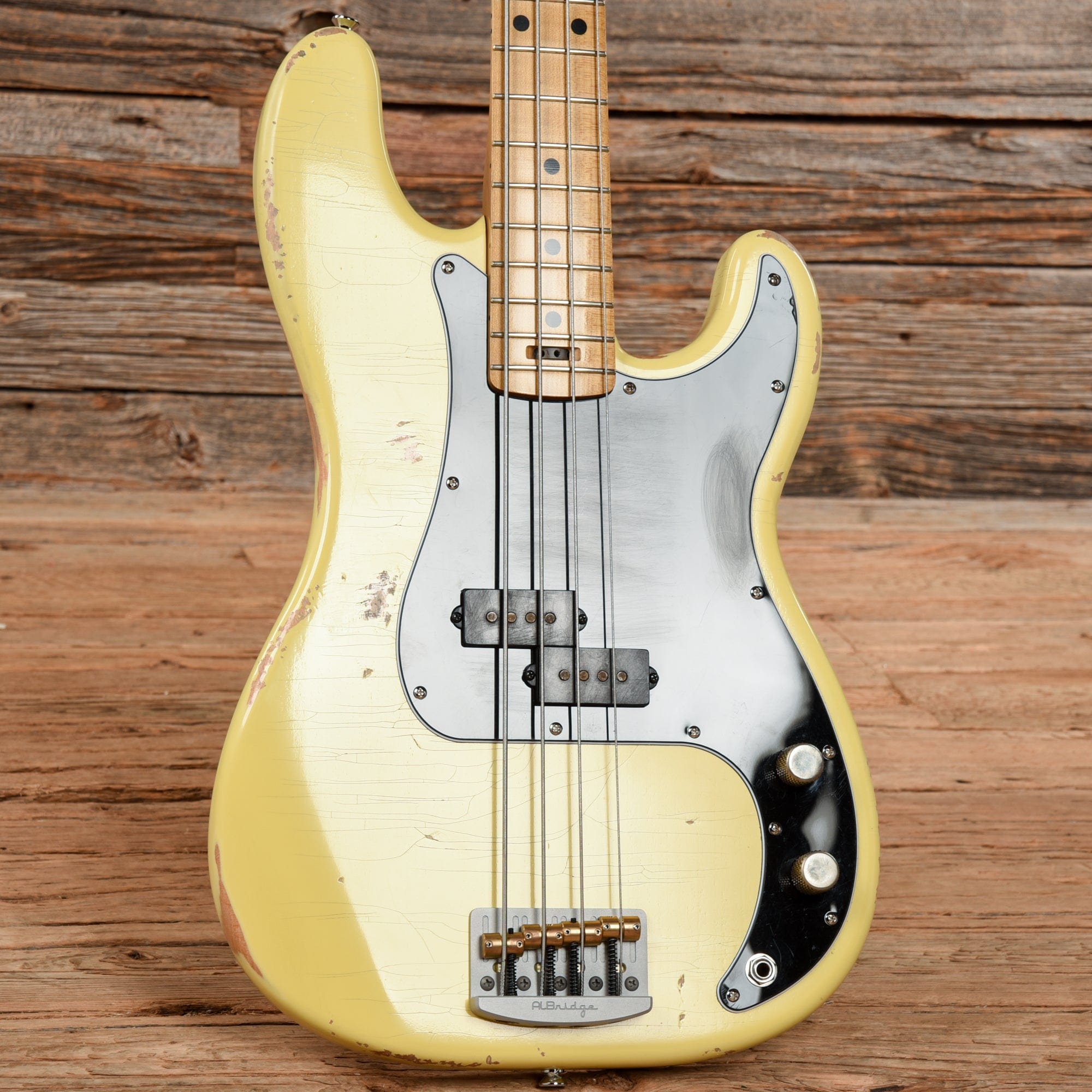 Form Factor PB4 Relic White Bass Guitars / 4-String