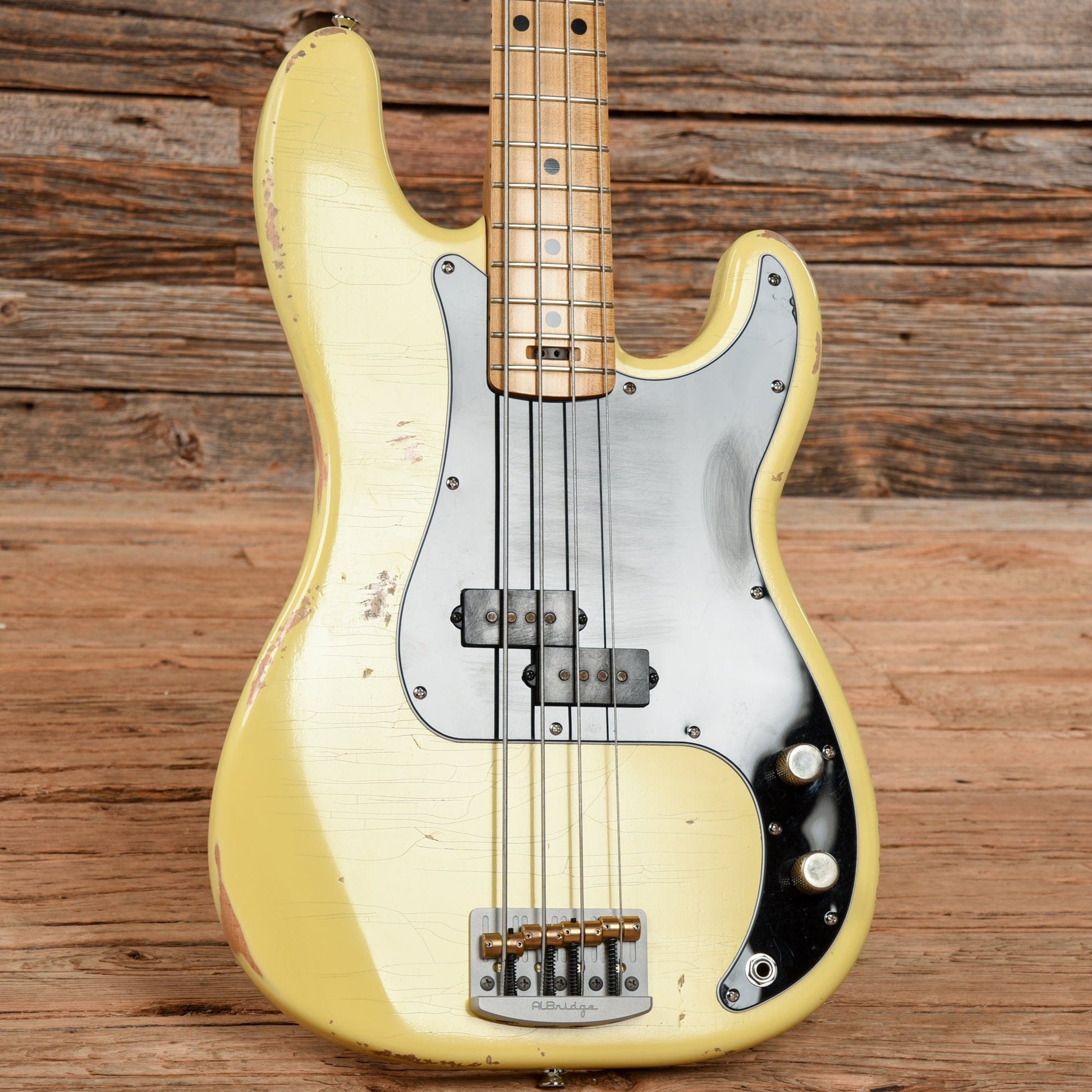 Form Factor PB4 Relic White Bass Guitars / 4-String