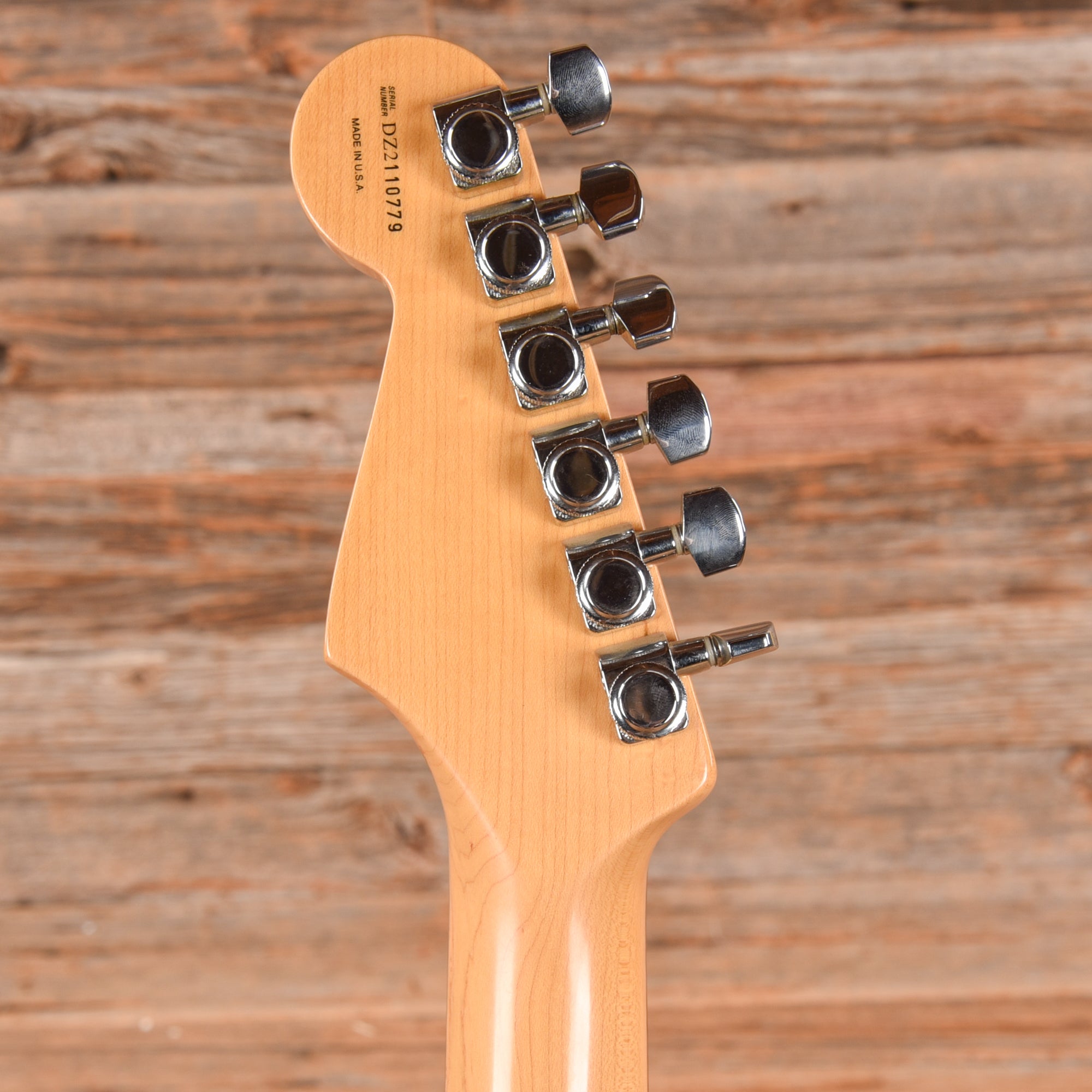 Fender American Deluxe Stratocaster Neck w/American Standard Strat Body Bordeaux Metallic Bordeaux Metallic 2002