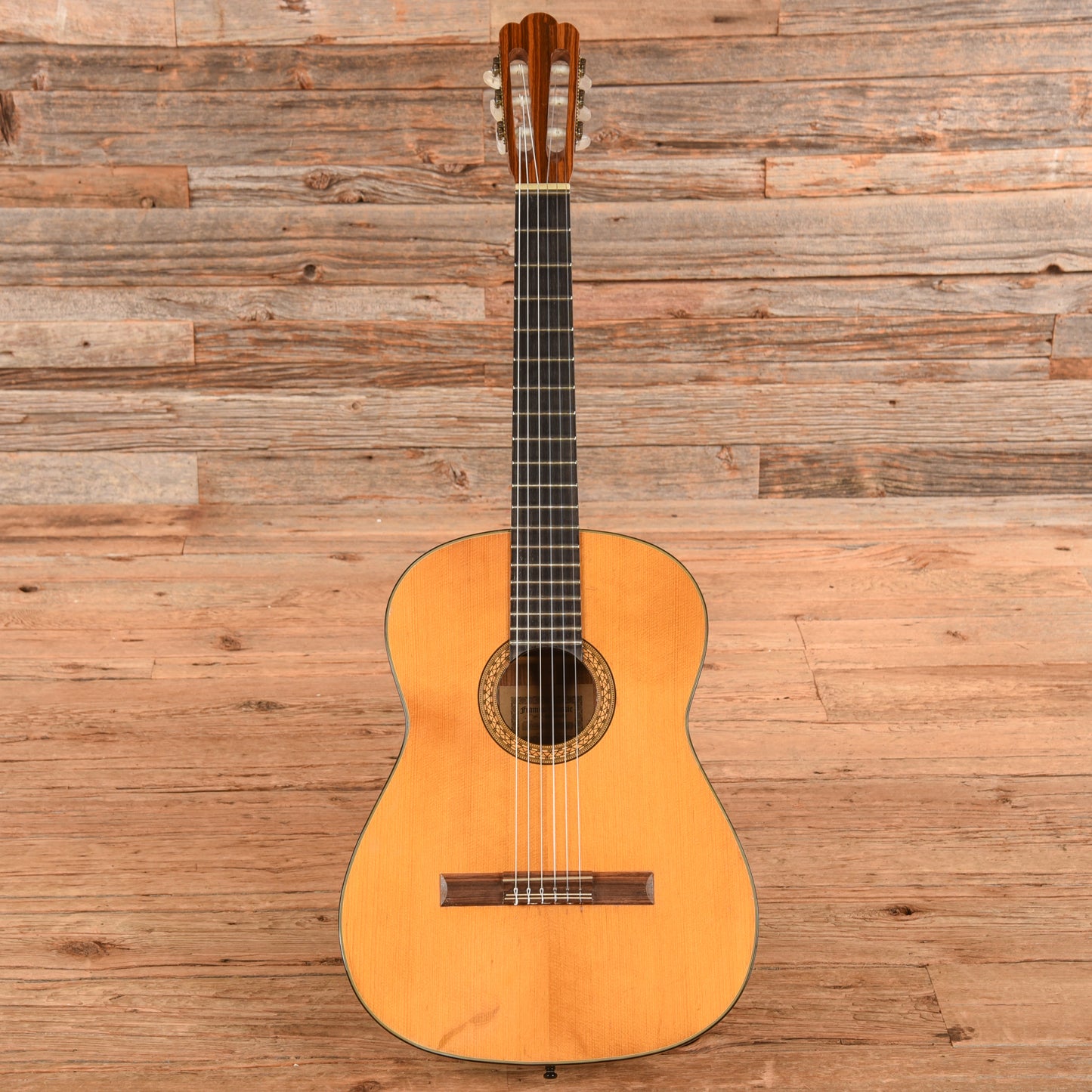 Framus Valencia Natural Acoustic Guitars