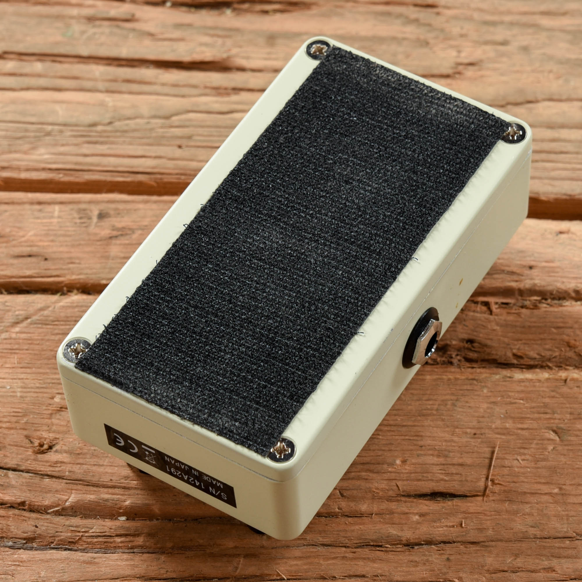 Free the Tone Silky Groove Effects and Pedals / Compression and Sustain
