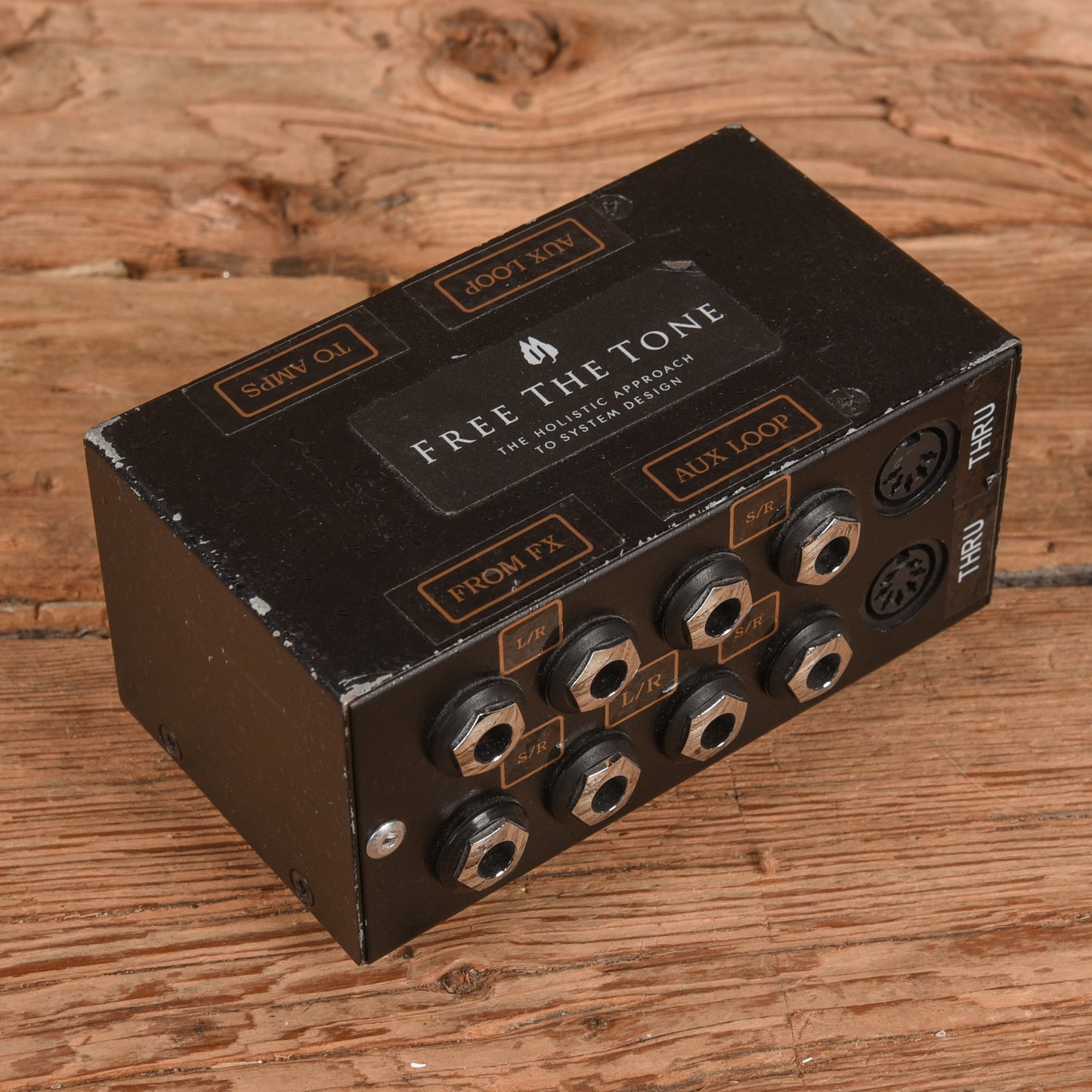 Free the Tone JB-82 Signal Junction Box Effects and Pedals / Controllers, Volume and Expression