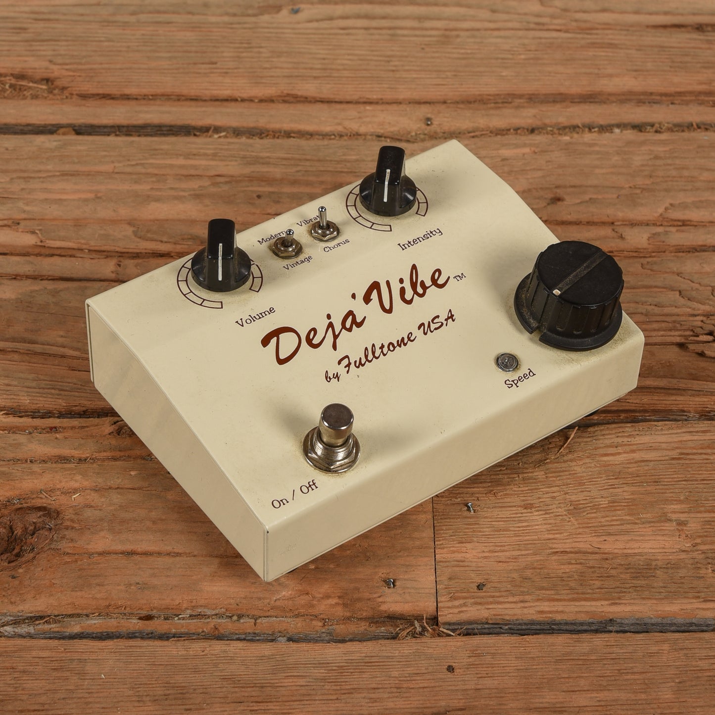 Fulltone Mini Deja Vibe Effects and Pedals / Noise Generators