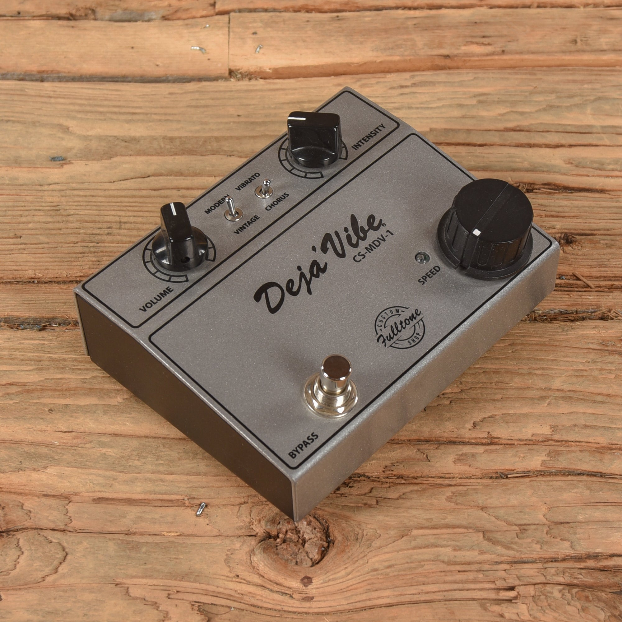 Fulltone CS-MDV-1 Mini Deja Vibe Effects and Pedals / Phase Shifters