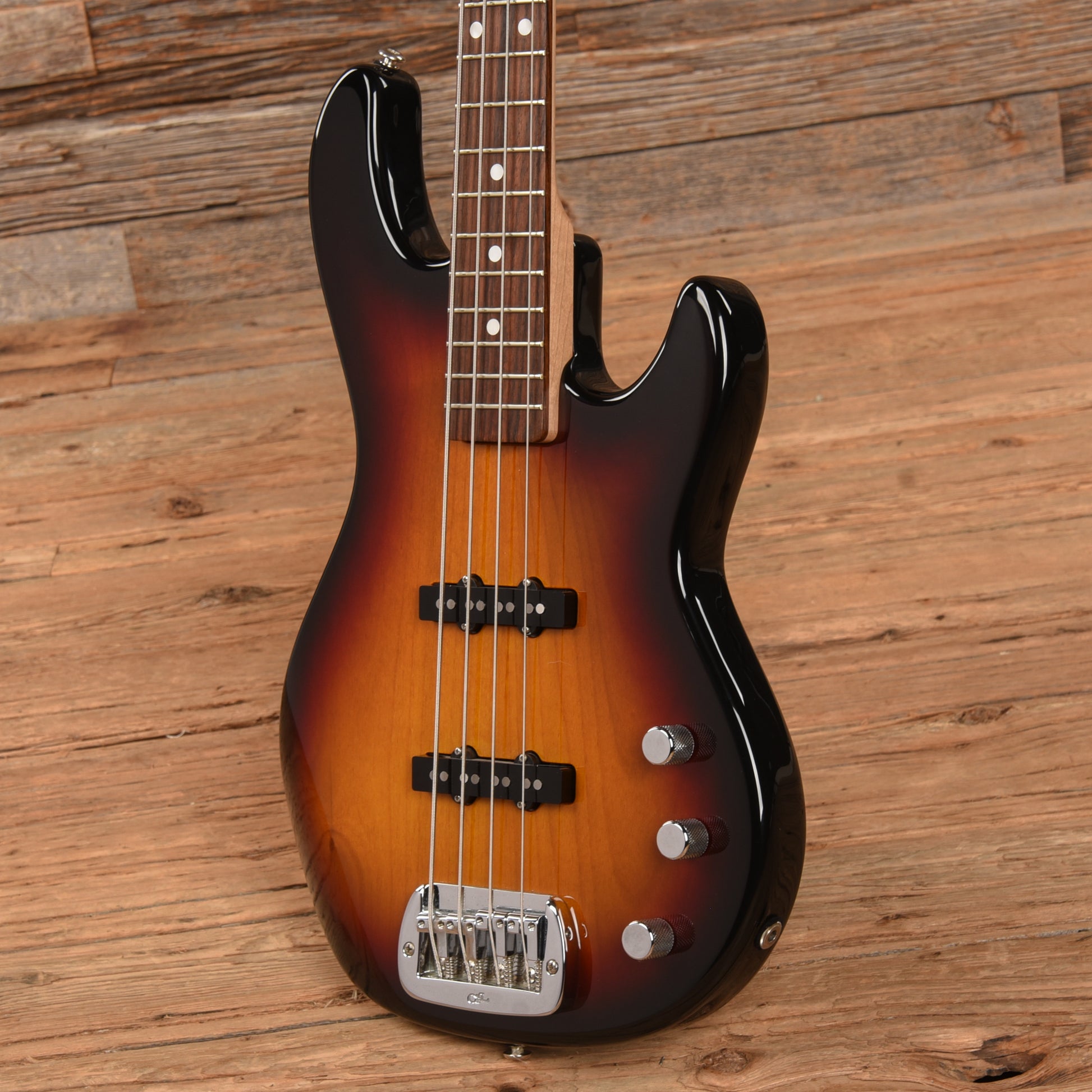 G&L JB-2 Sunburst Bass Guitars / 4-String
