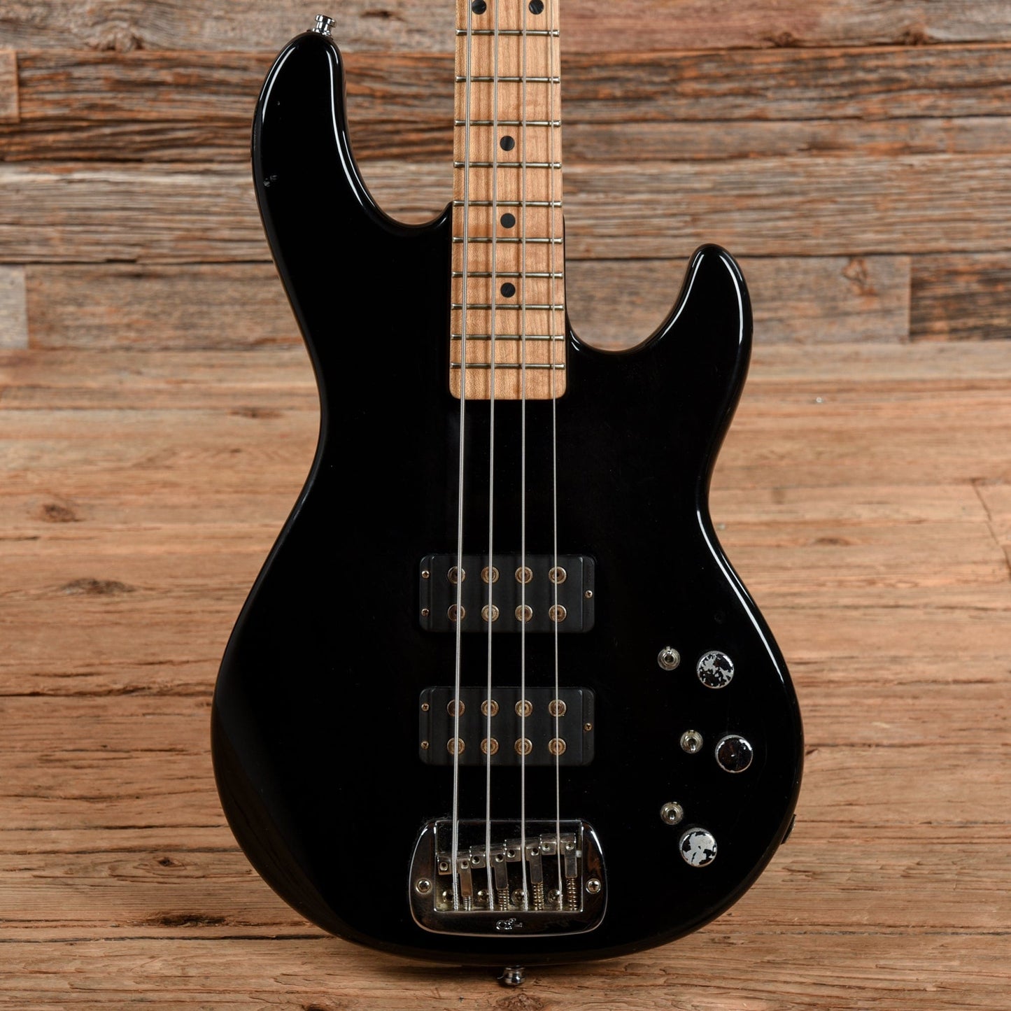 G&L L-2000 Bass Black 2000 Bass Guitars / 4-String
