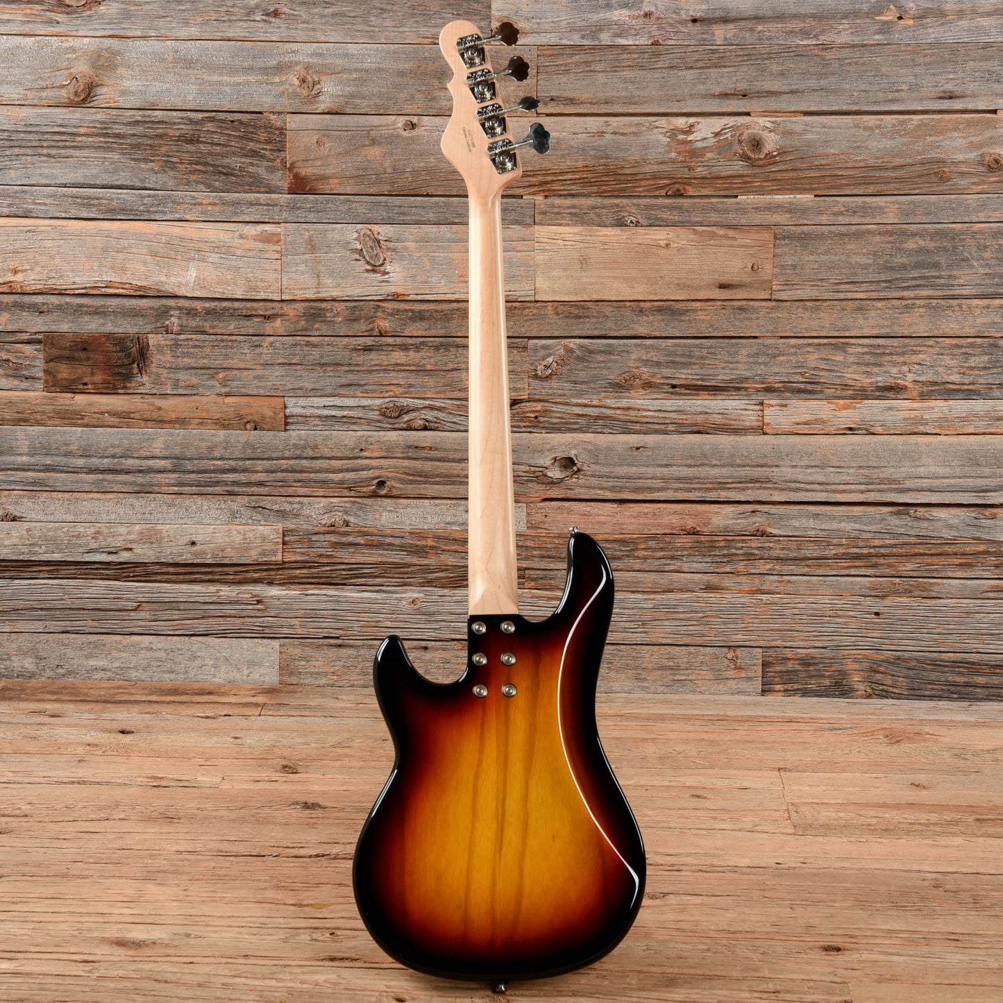 G&L LB-100 Sunburst 2017 Bass Guitars / 4-String