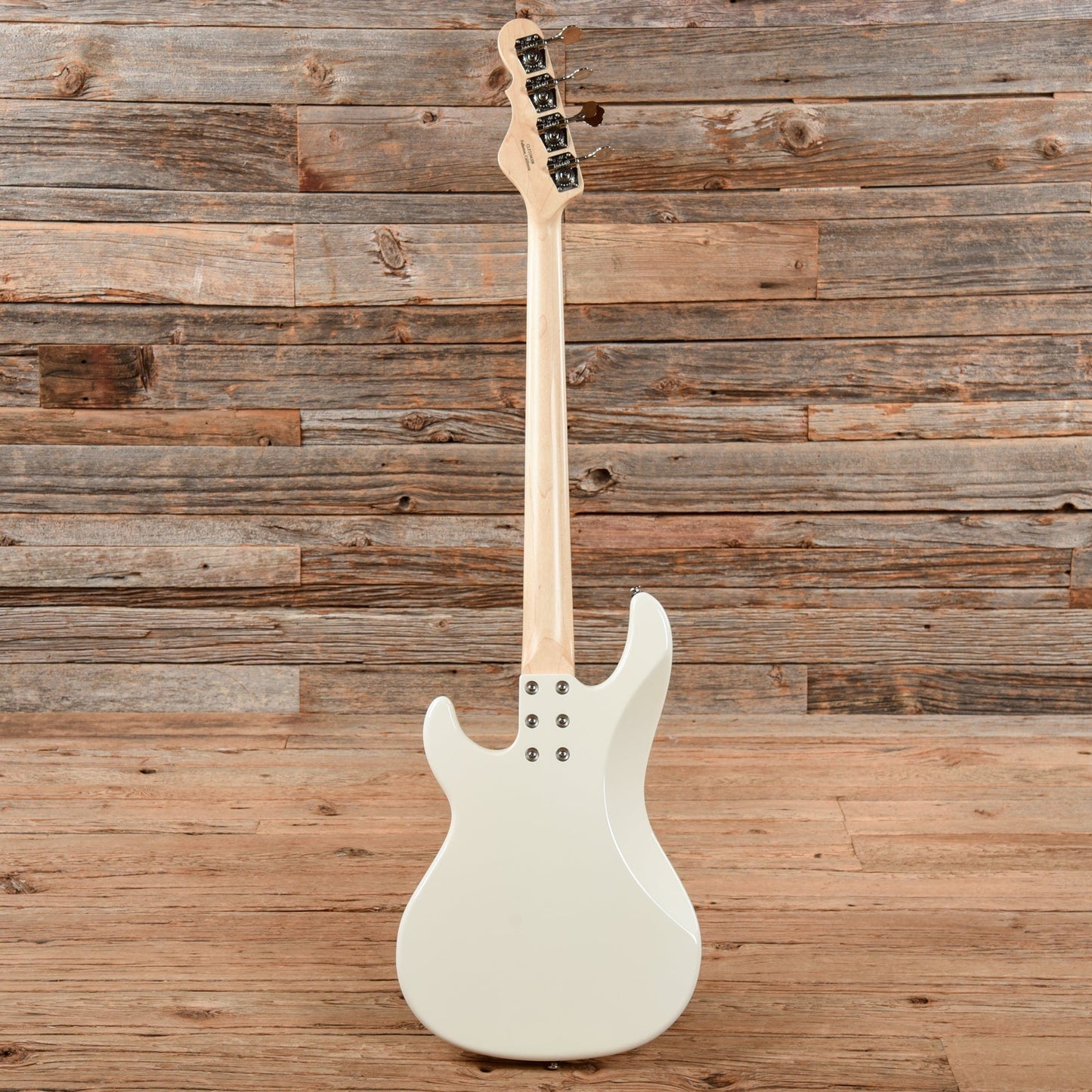 G&L SB-2 Fullerton Deluxe White 2021 Bass Guitars / 4-String