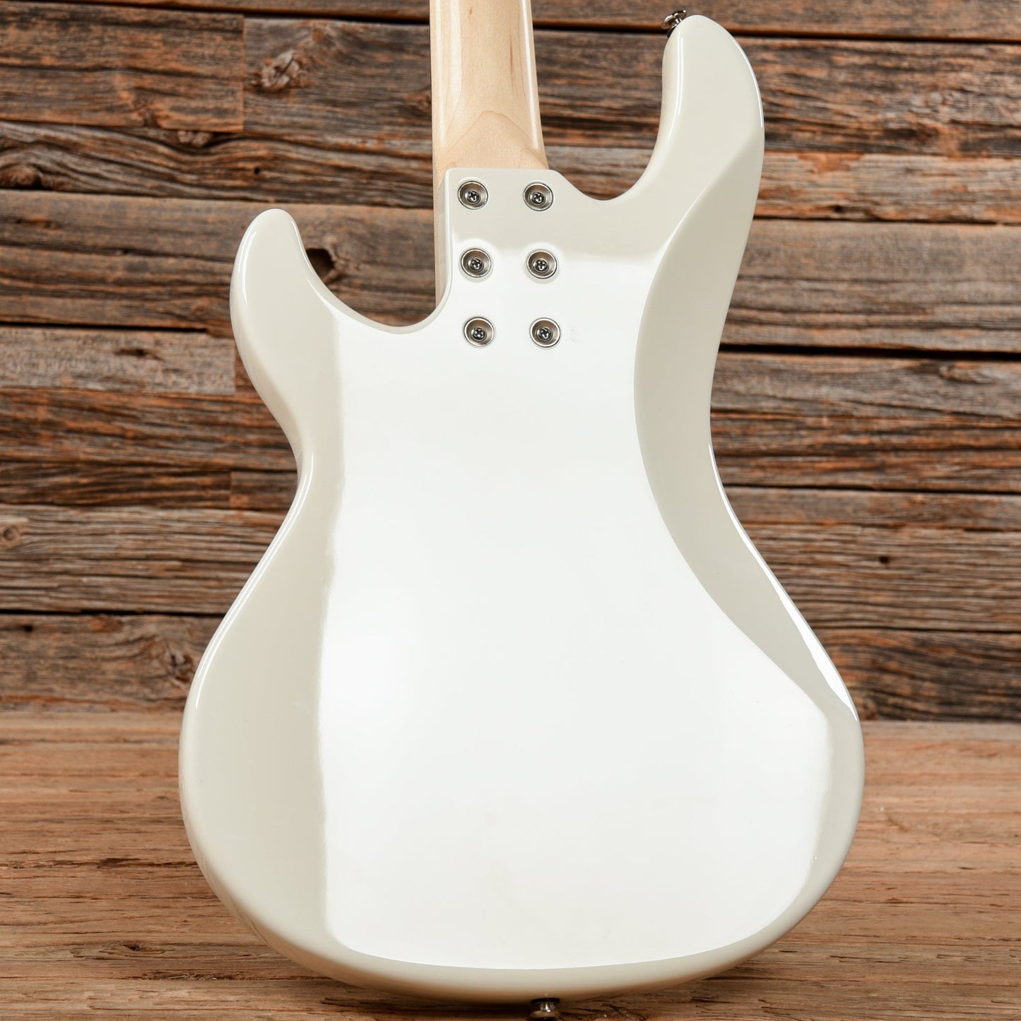 G&L SB-2 Fullerton Deluxe White 2021 Bass Guitars / 4-String