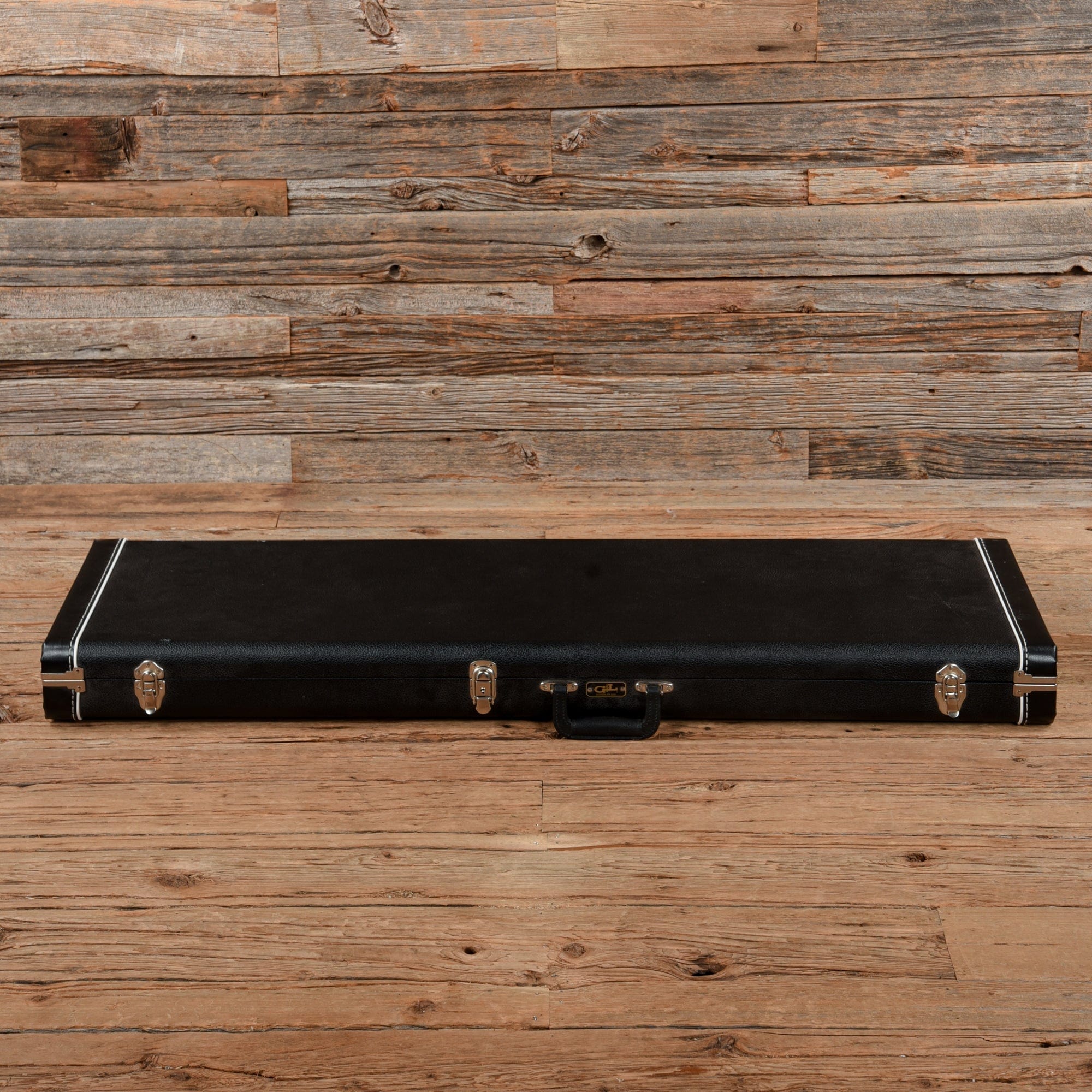 G&L SB-2 Fullerton Deluxe White 2021 Bass Guitars / 4-String