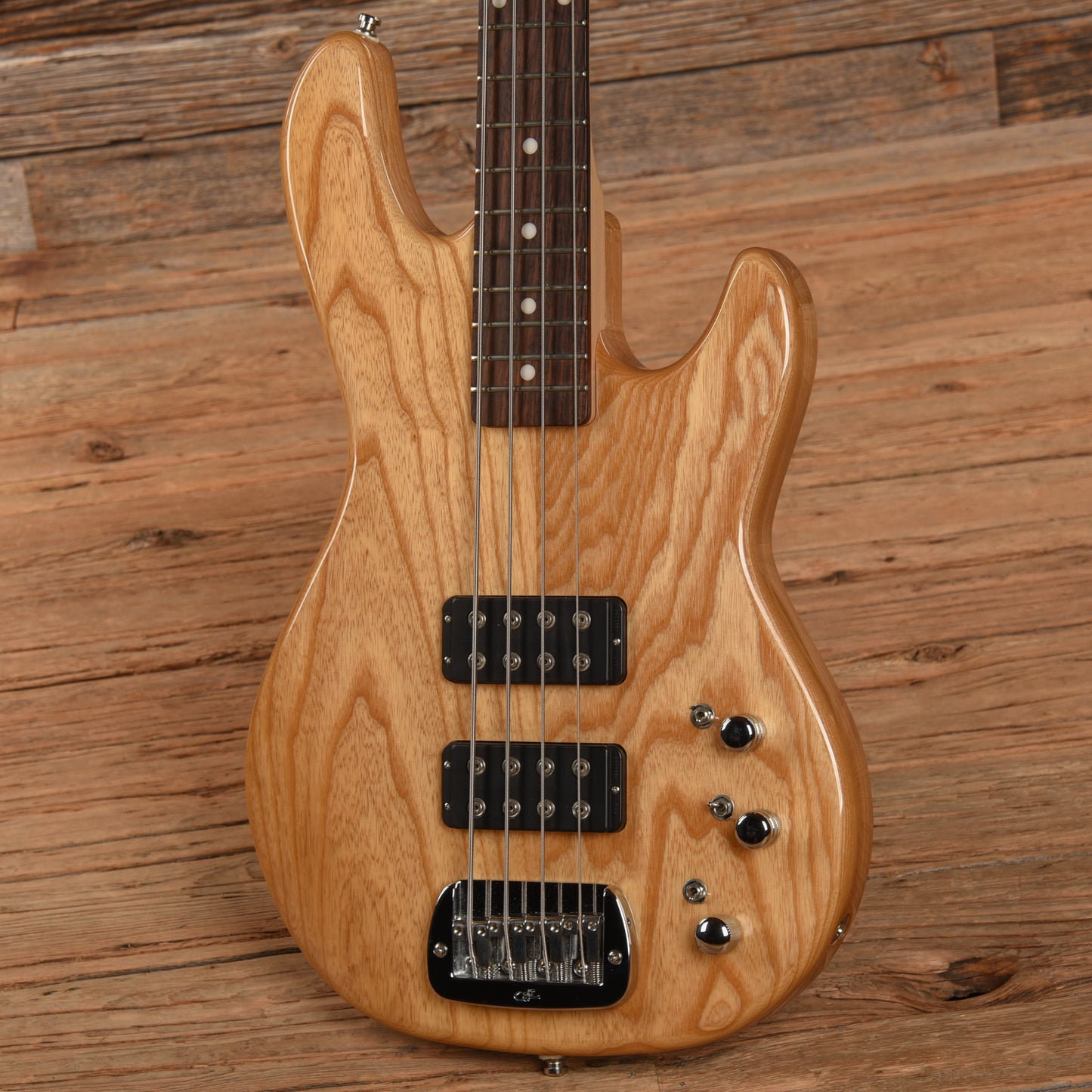 G&L Tribute Series L-2000 Natural 2015 Bass Guitars / 4-String